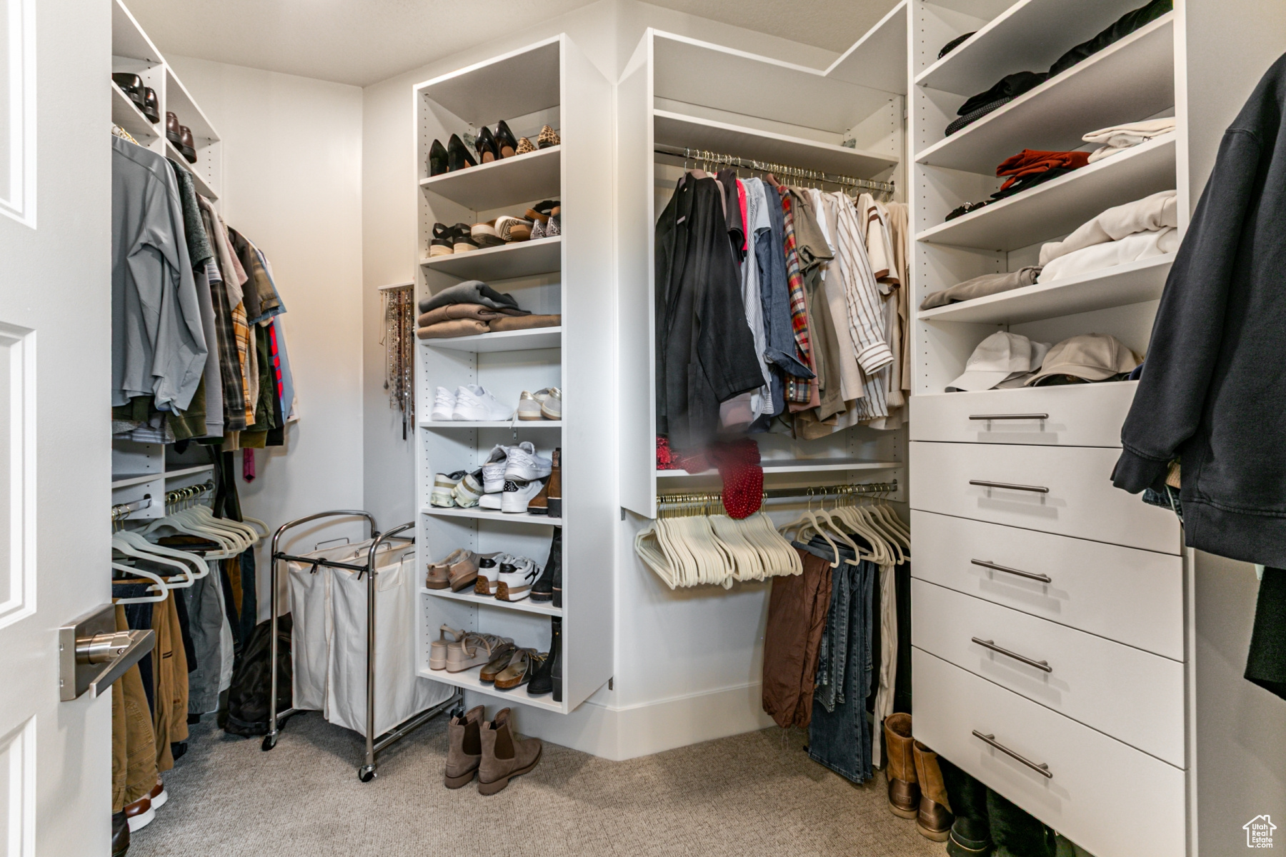 SHORELINE - Residential Lease