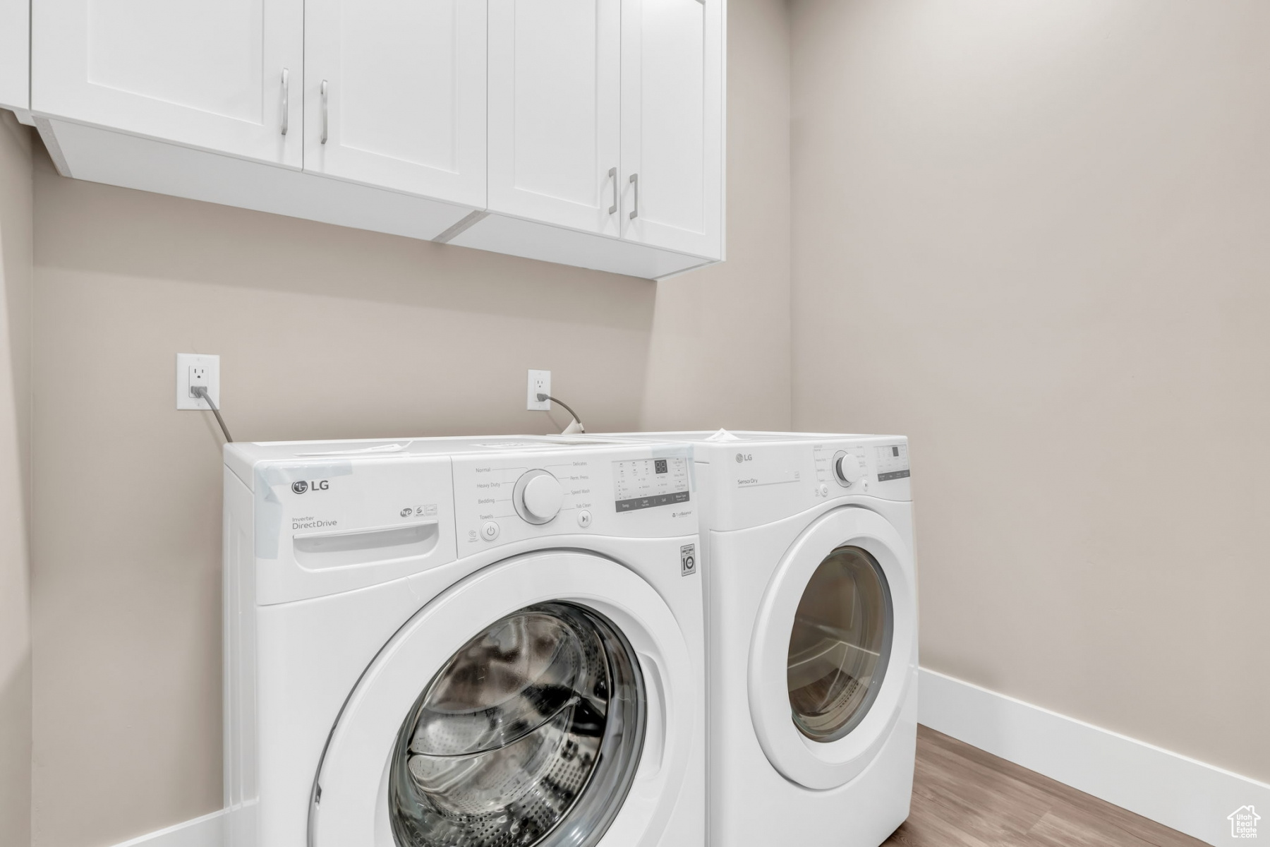 SHORELINE - Residential Lease