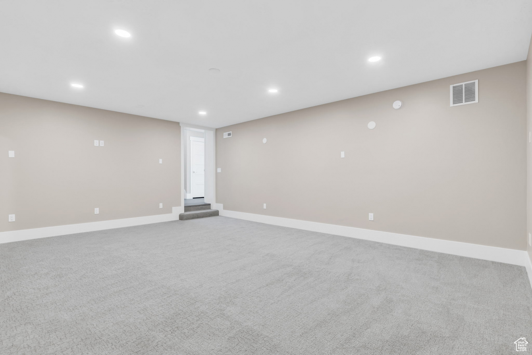 SHORELINE - Residential Lease