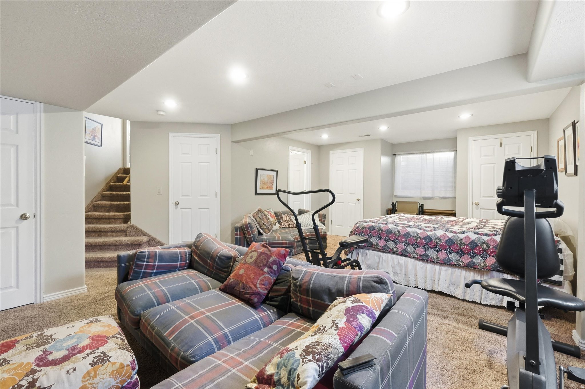 PHEASANT HOLLOW SUBDIVISION - Residential