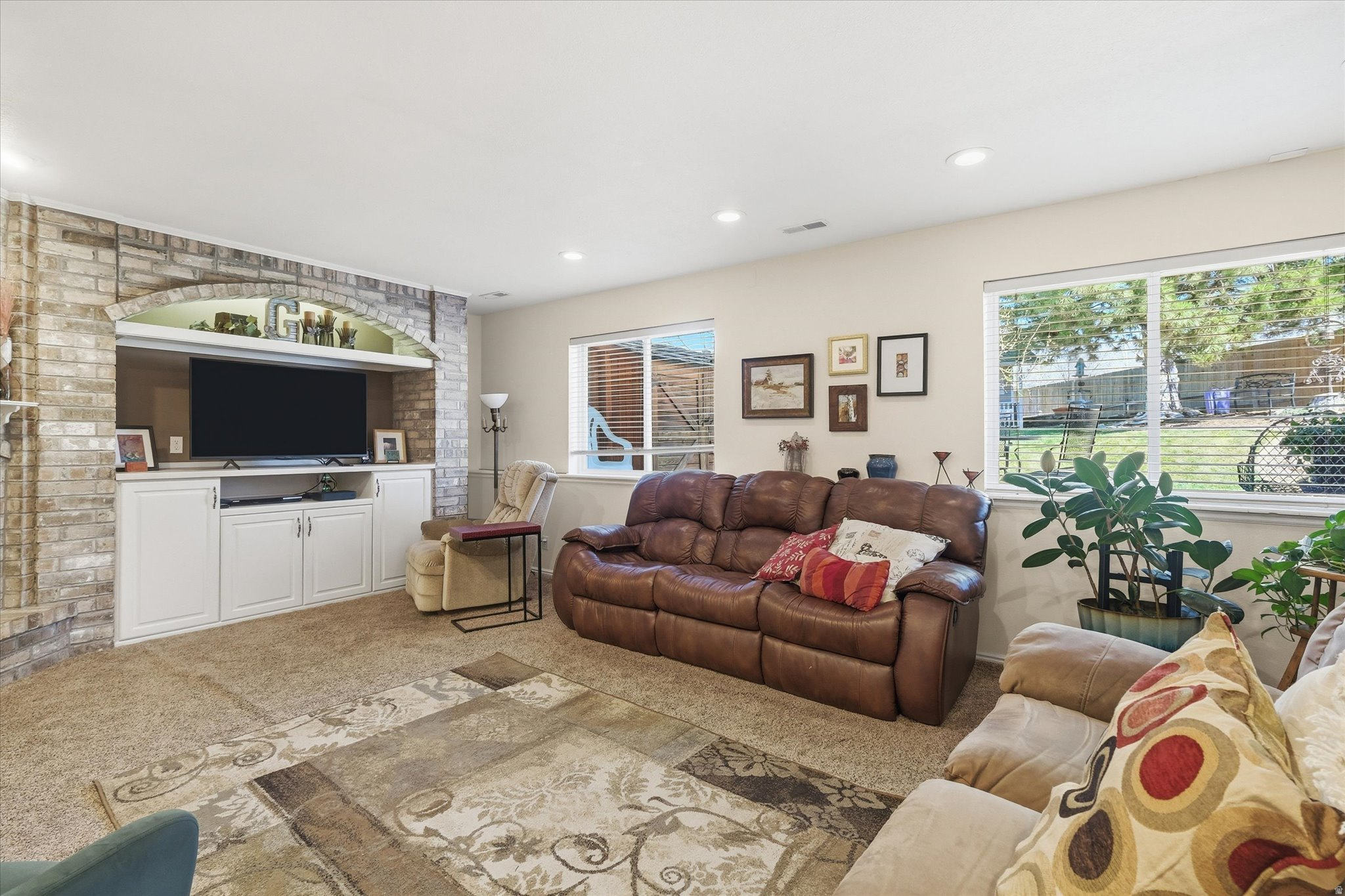 PHEASANT HOLLOW SUBDIVISION - Residential