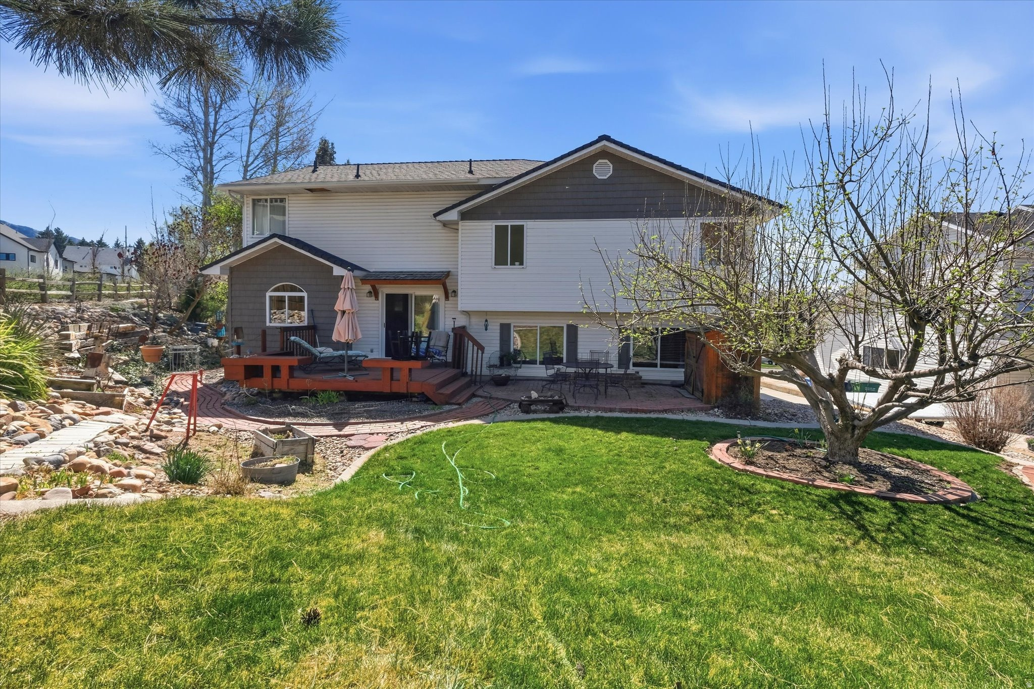 PHEASANT HOLLOW SUBDIVISION - Residential