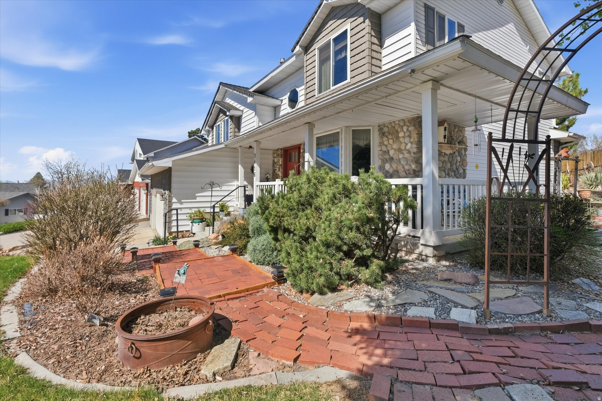 PHEASANT HOLLOW SUBDIVISION - Residential