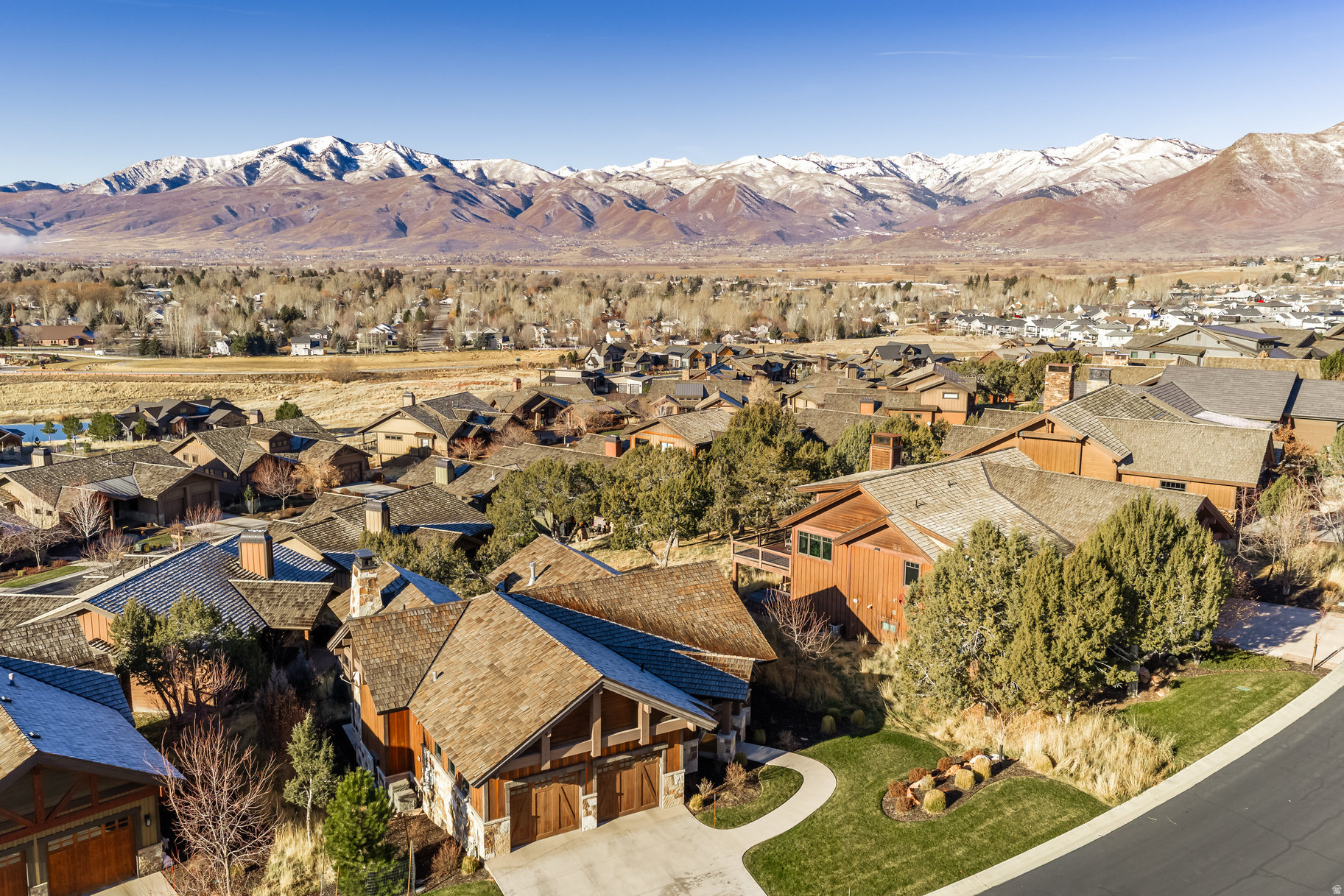 RED LEDGES - Residential