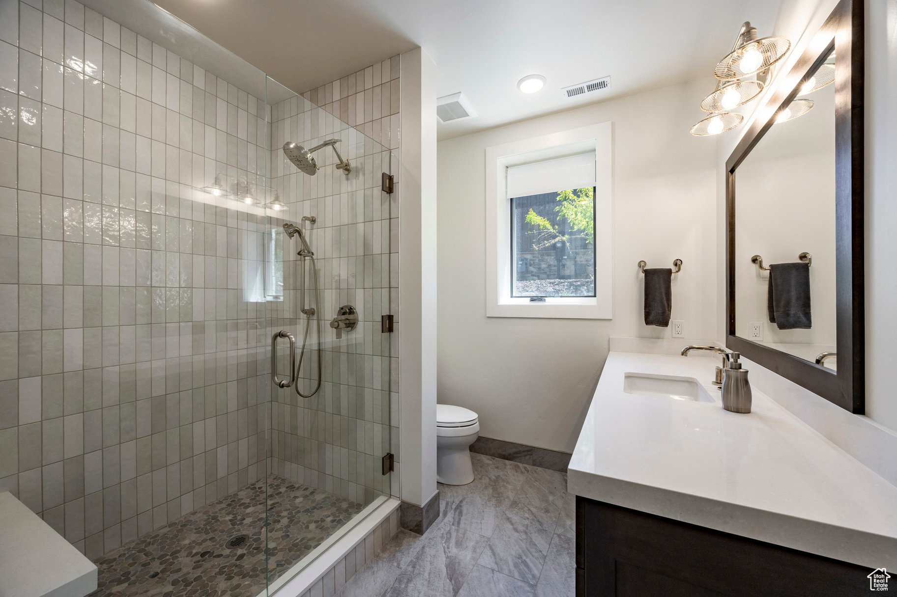 RED LEDGES - Residential