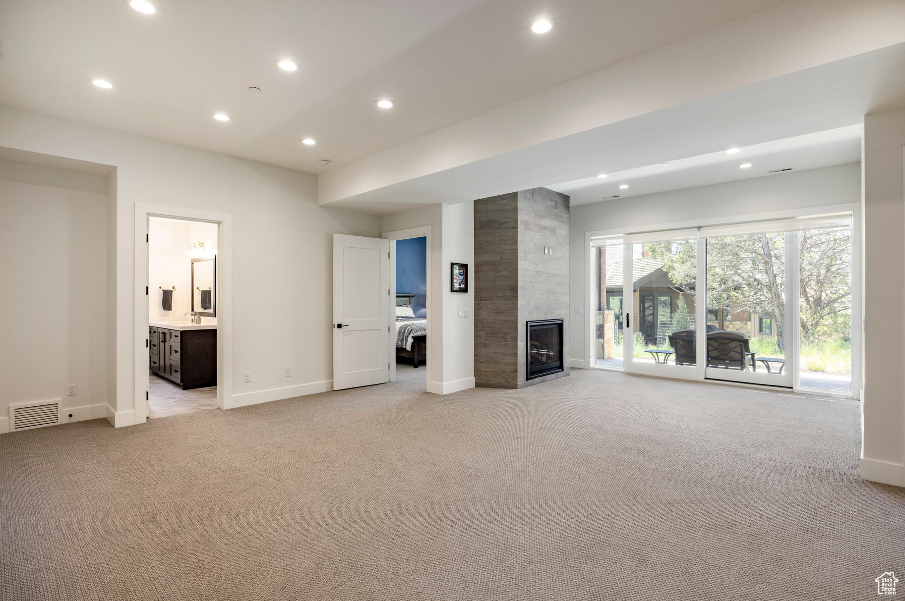 RED LEDGES - Residential