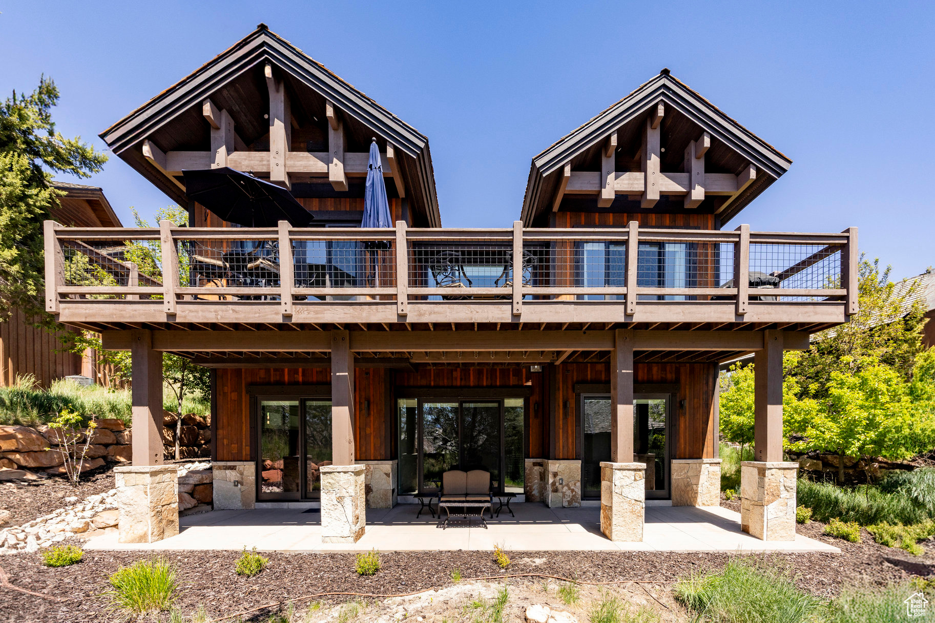 RED LEDGES - Residential