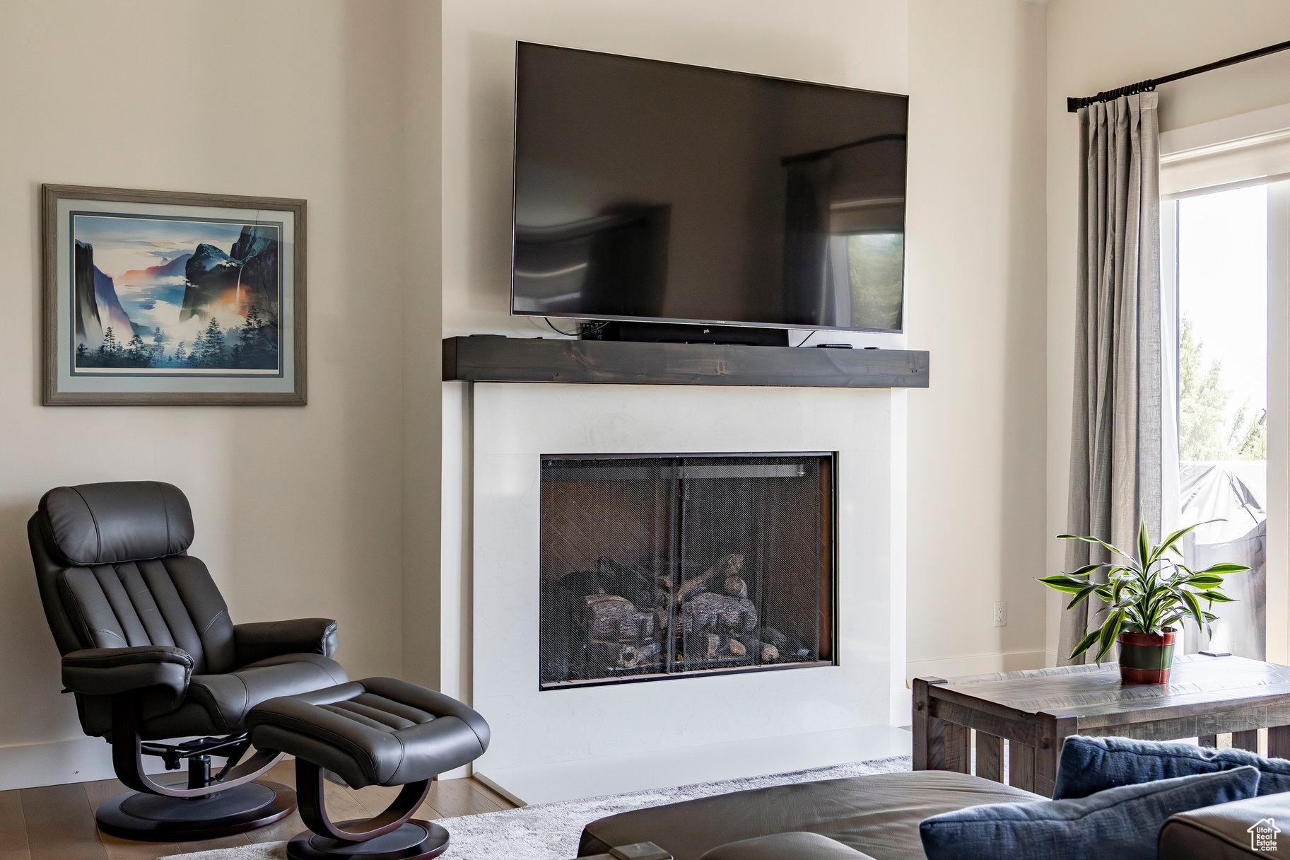 RED LEDGES - Residential