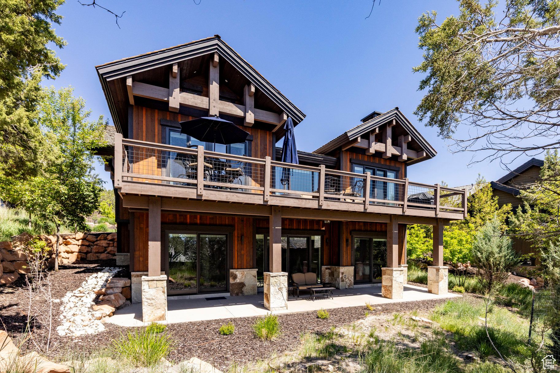 RED LEDGES - Residential