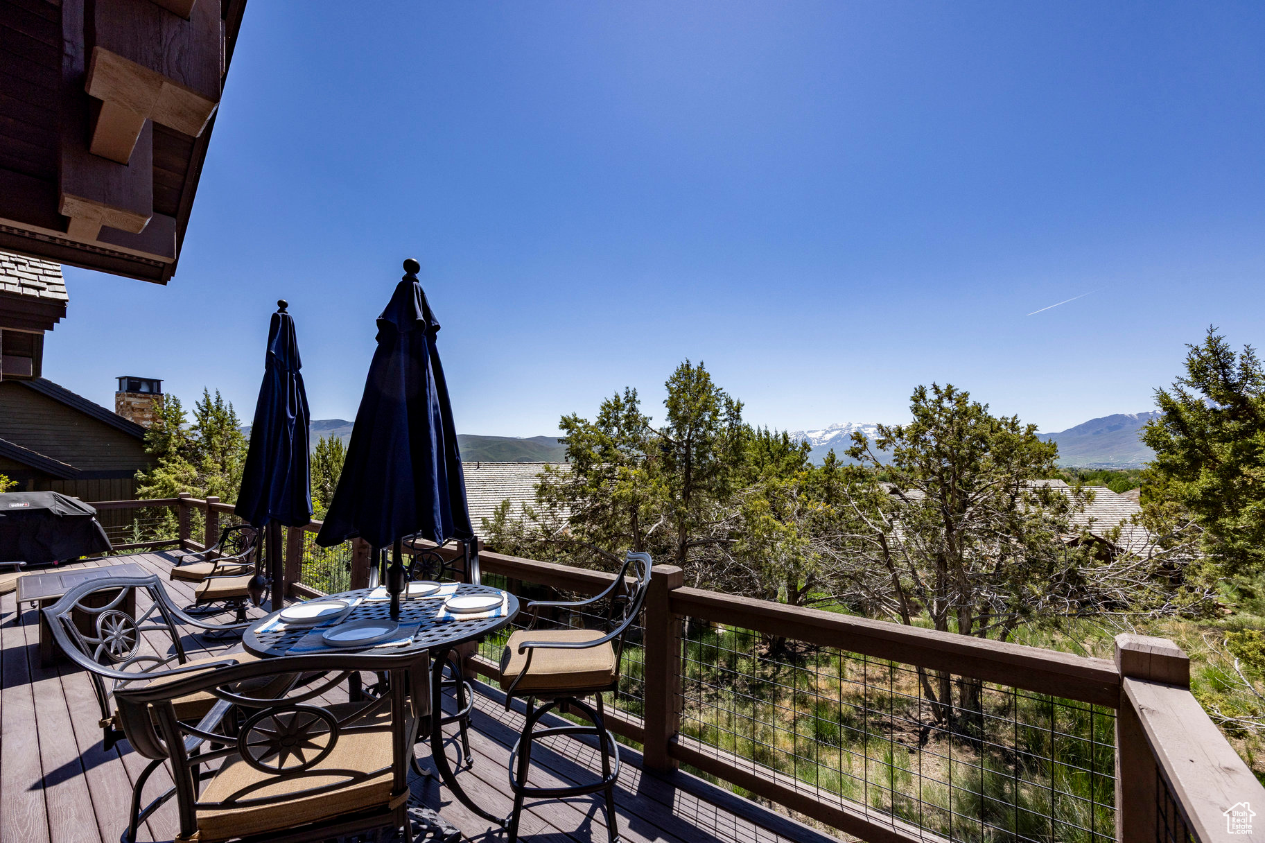 RED LEDGES - Residential