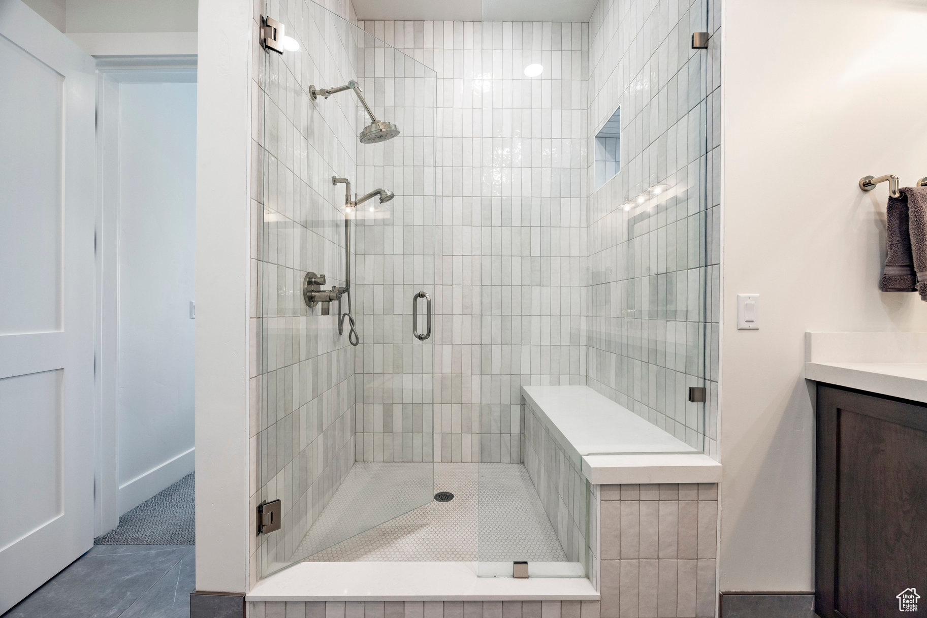 RED LEDGES - Residential