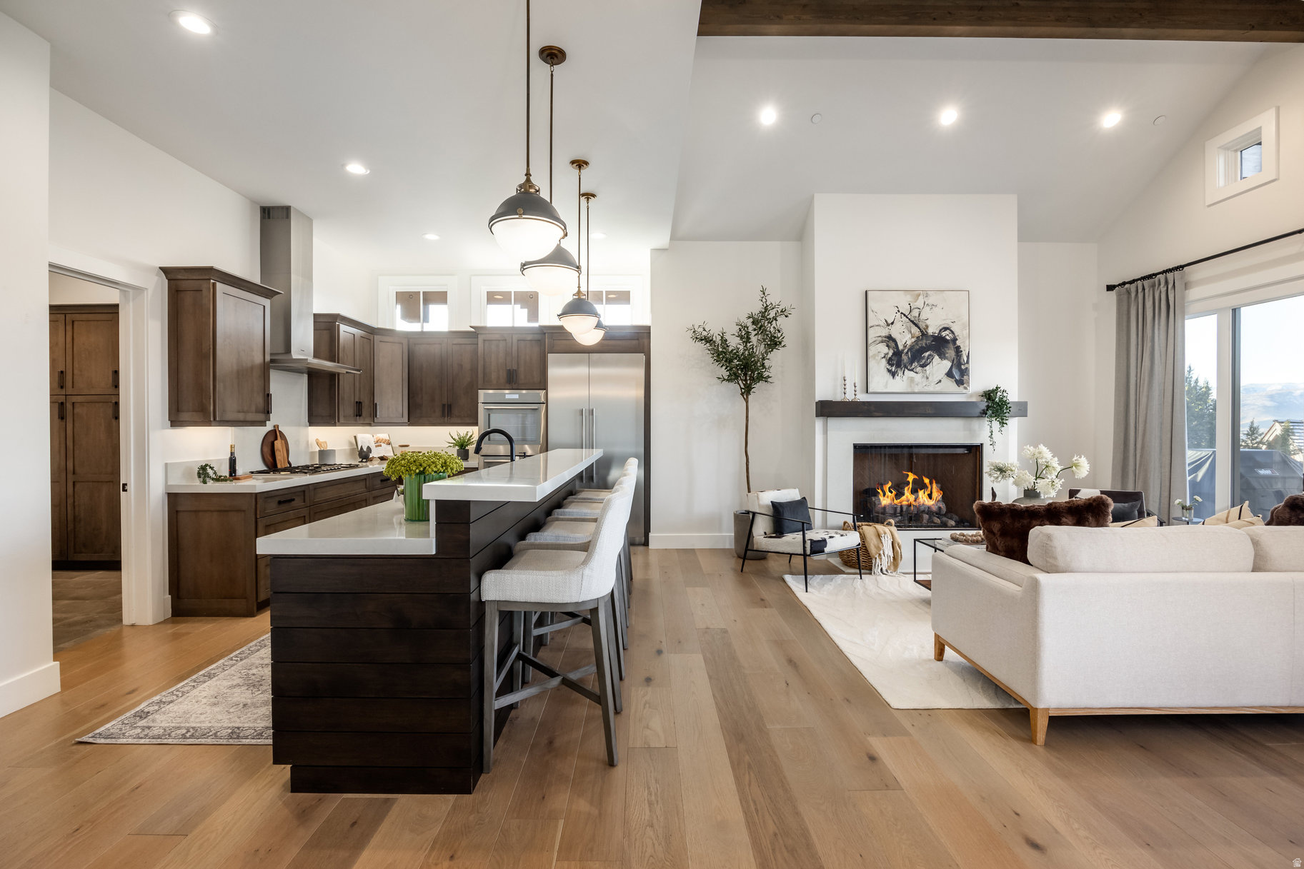 RED LEDGES - Residential