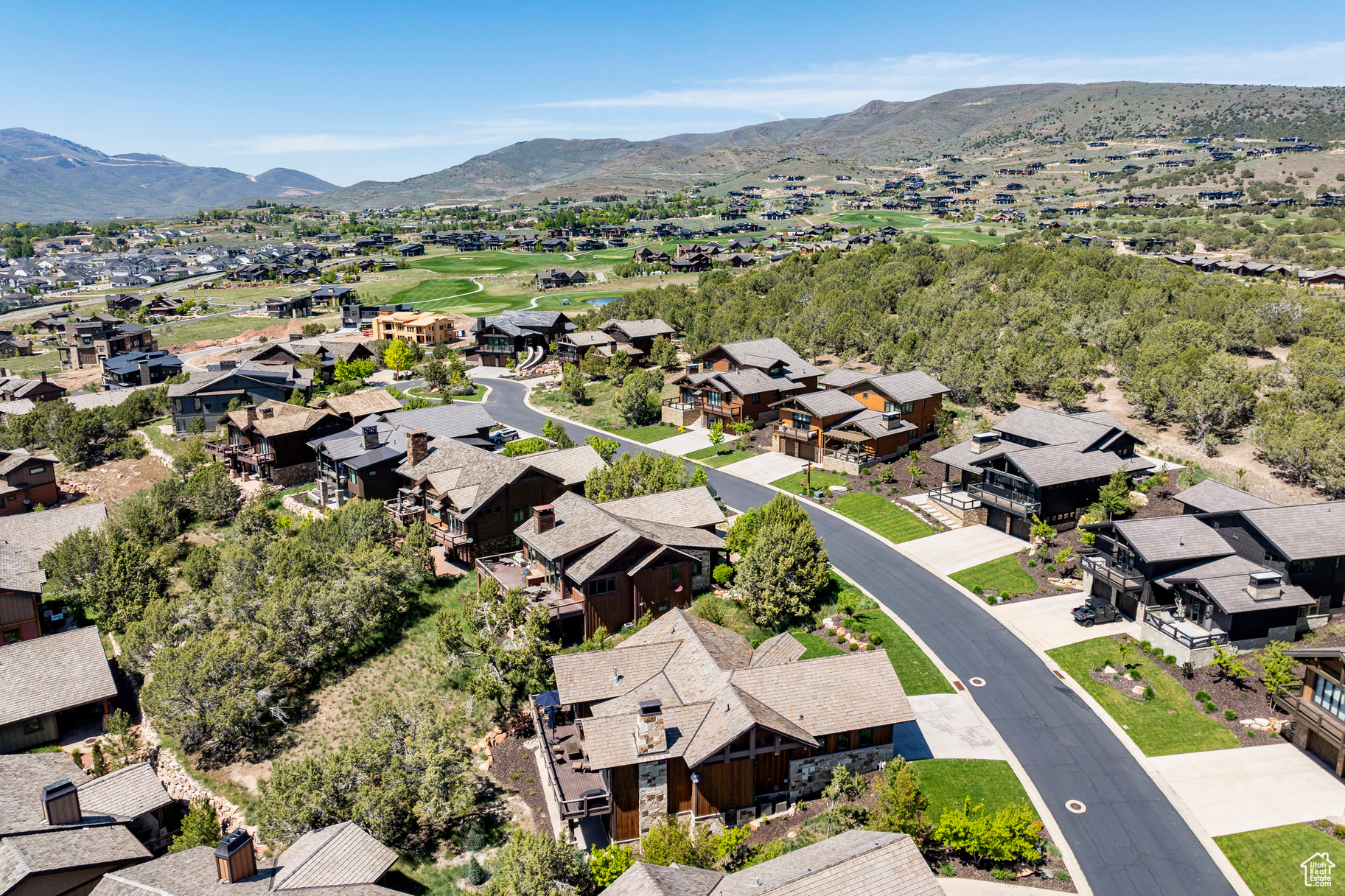 RED LEDGES - Residential