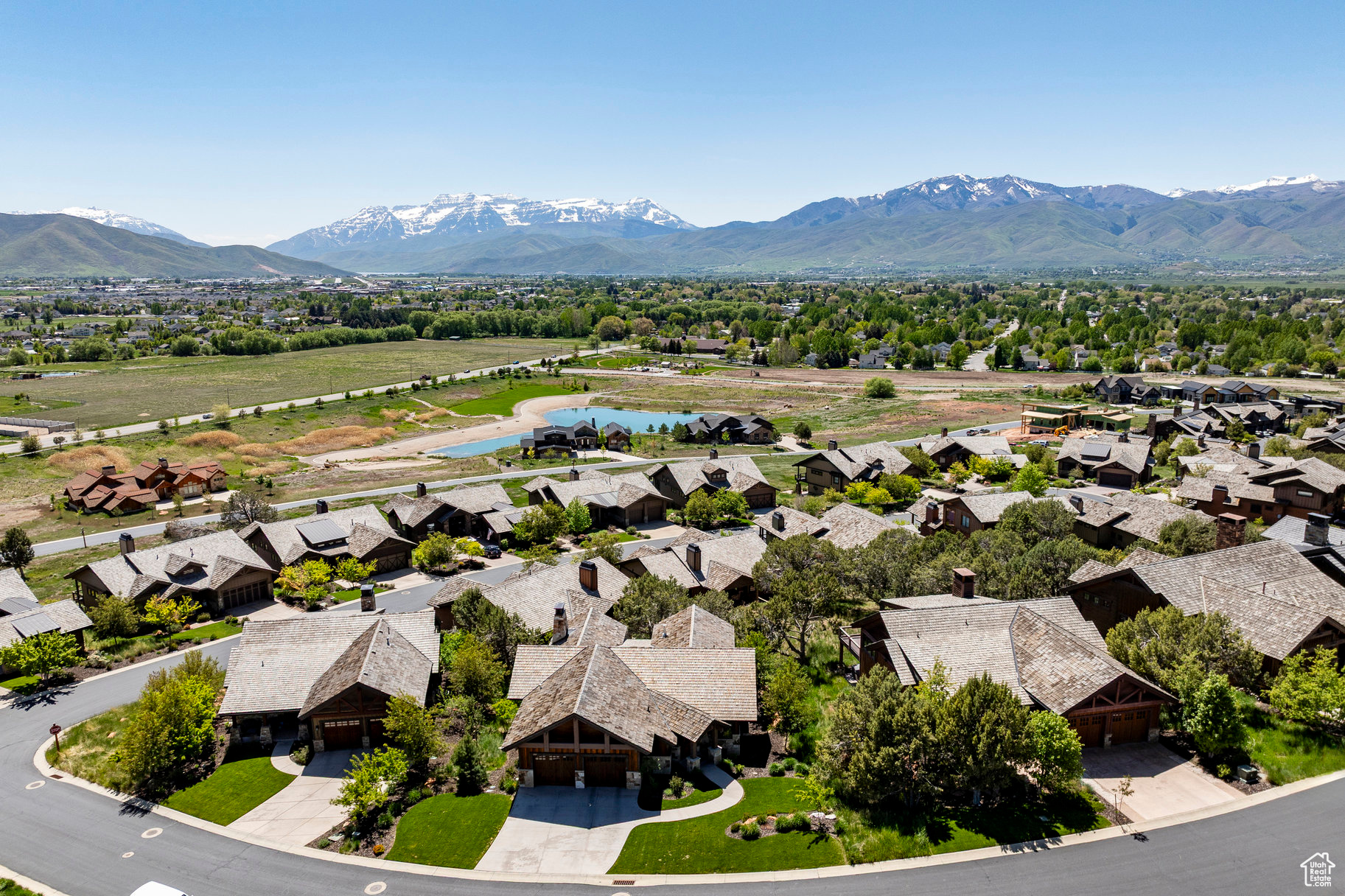 RED LEDGES - Residential