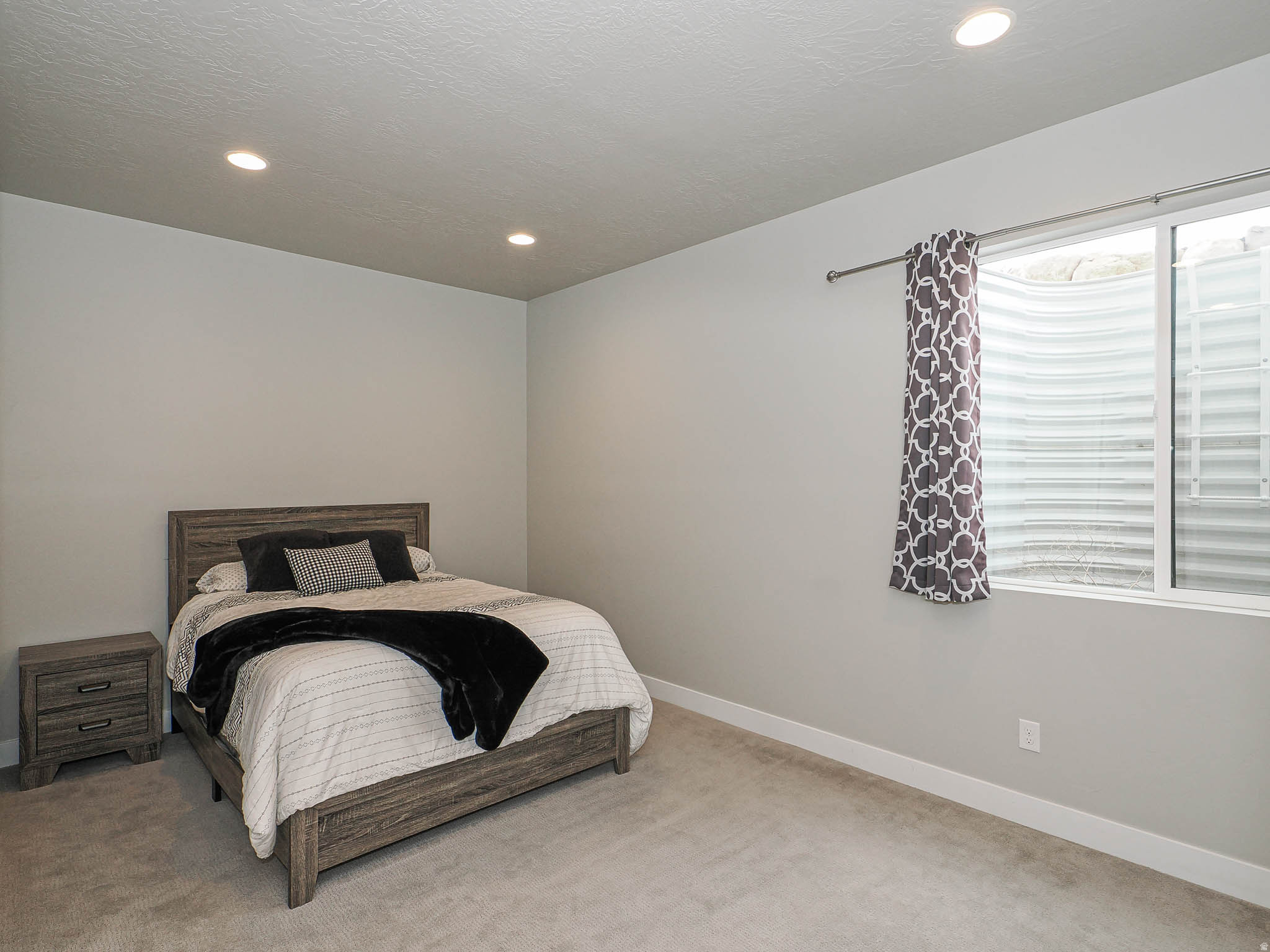 COVE AT HERRIMAN SPRINGS PHASE 1 - Residential