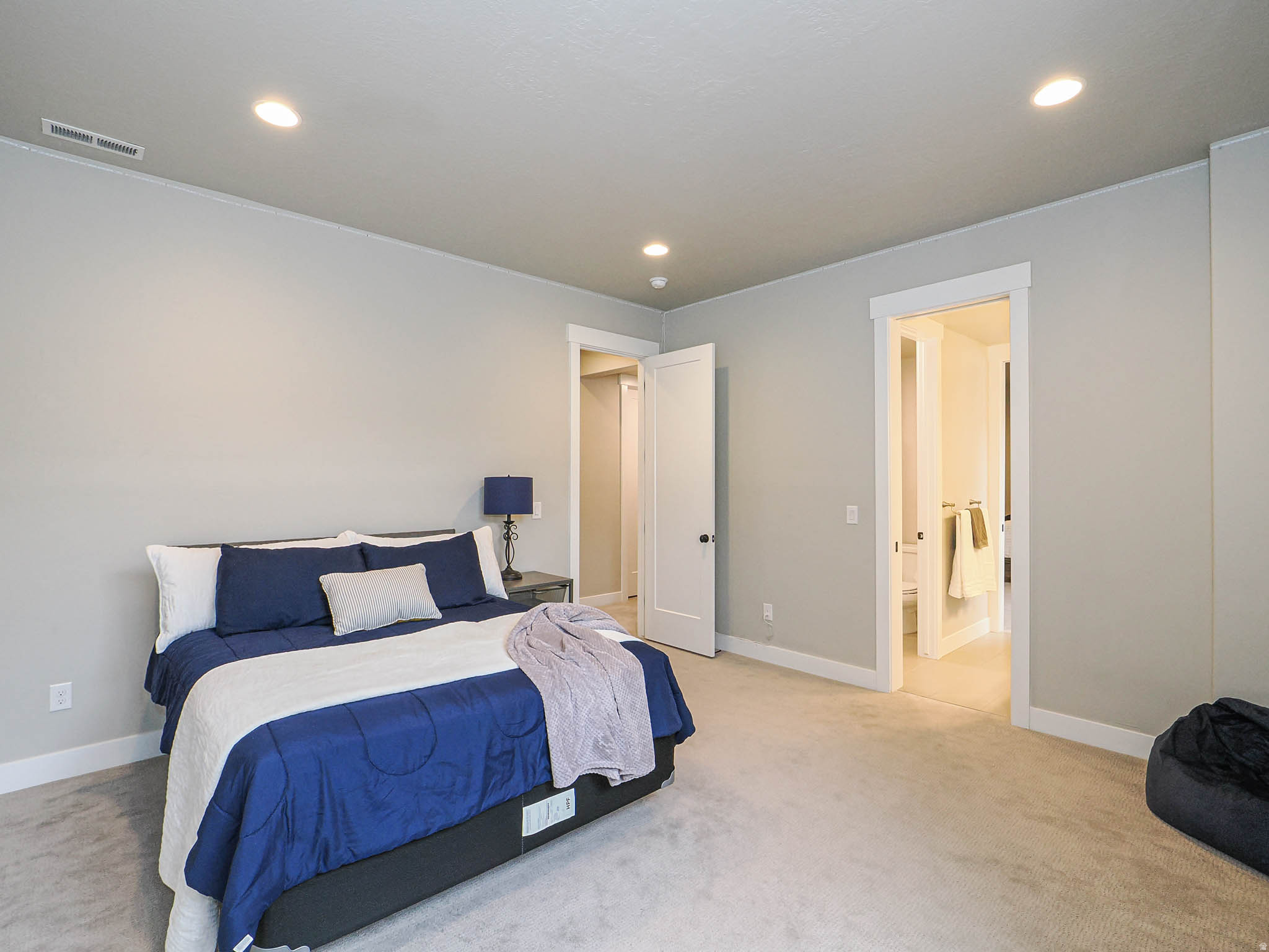 COVE AT HERRIMAN SPRINGS PHASE 1 - Residential