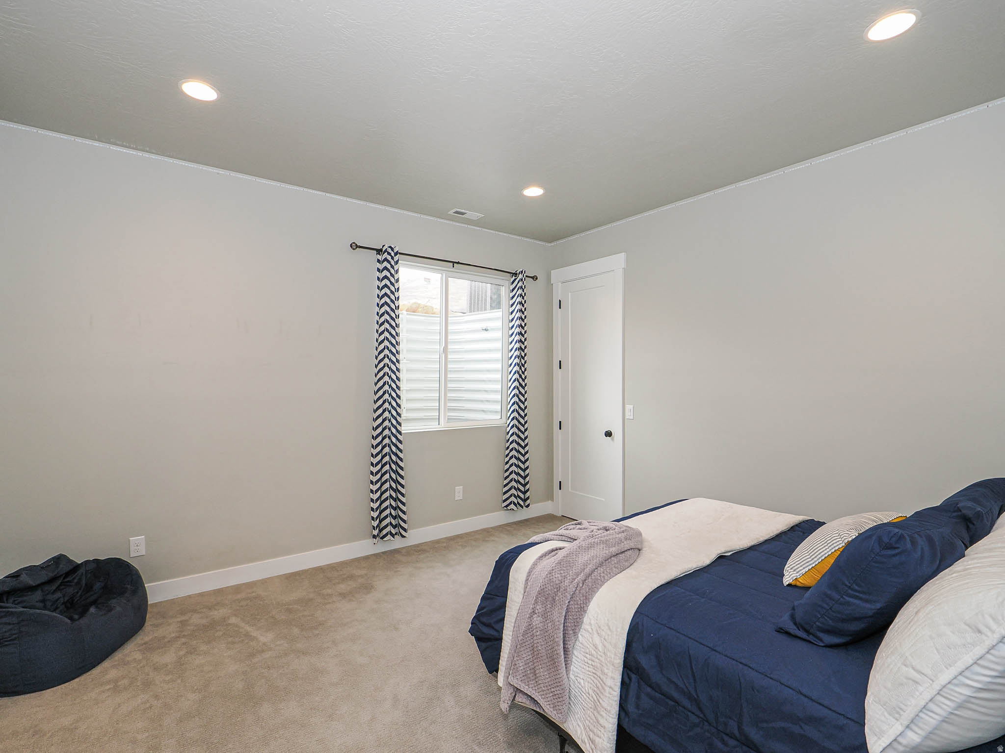 COVE AT HERRIMAN SPRINGS PHASE 1 - Residential