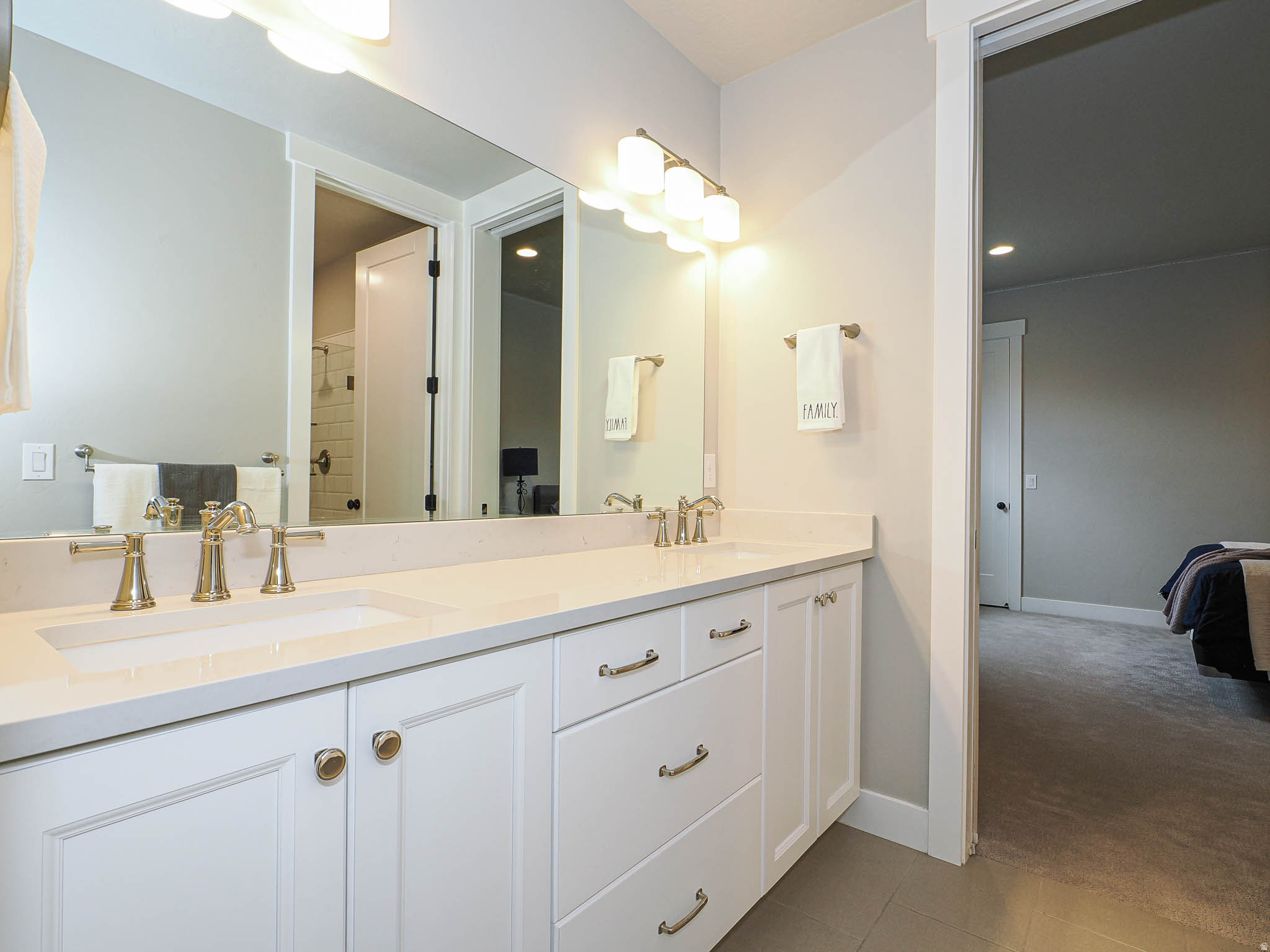 COVE AT HERRIMAN SPRINGS PHASE 1 - Residential