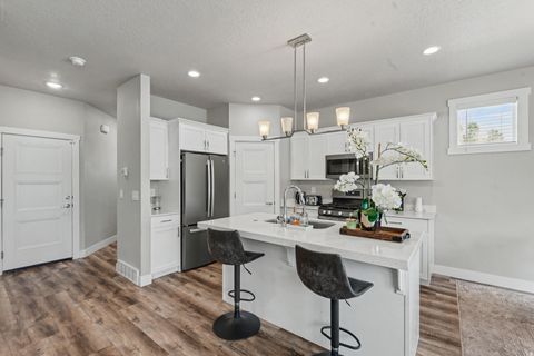 Tiny photo for 1303 E WEYBURN LN, Holladay, UT 84117 (MLS # 2159127)