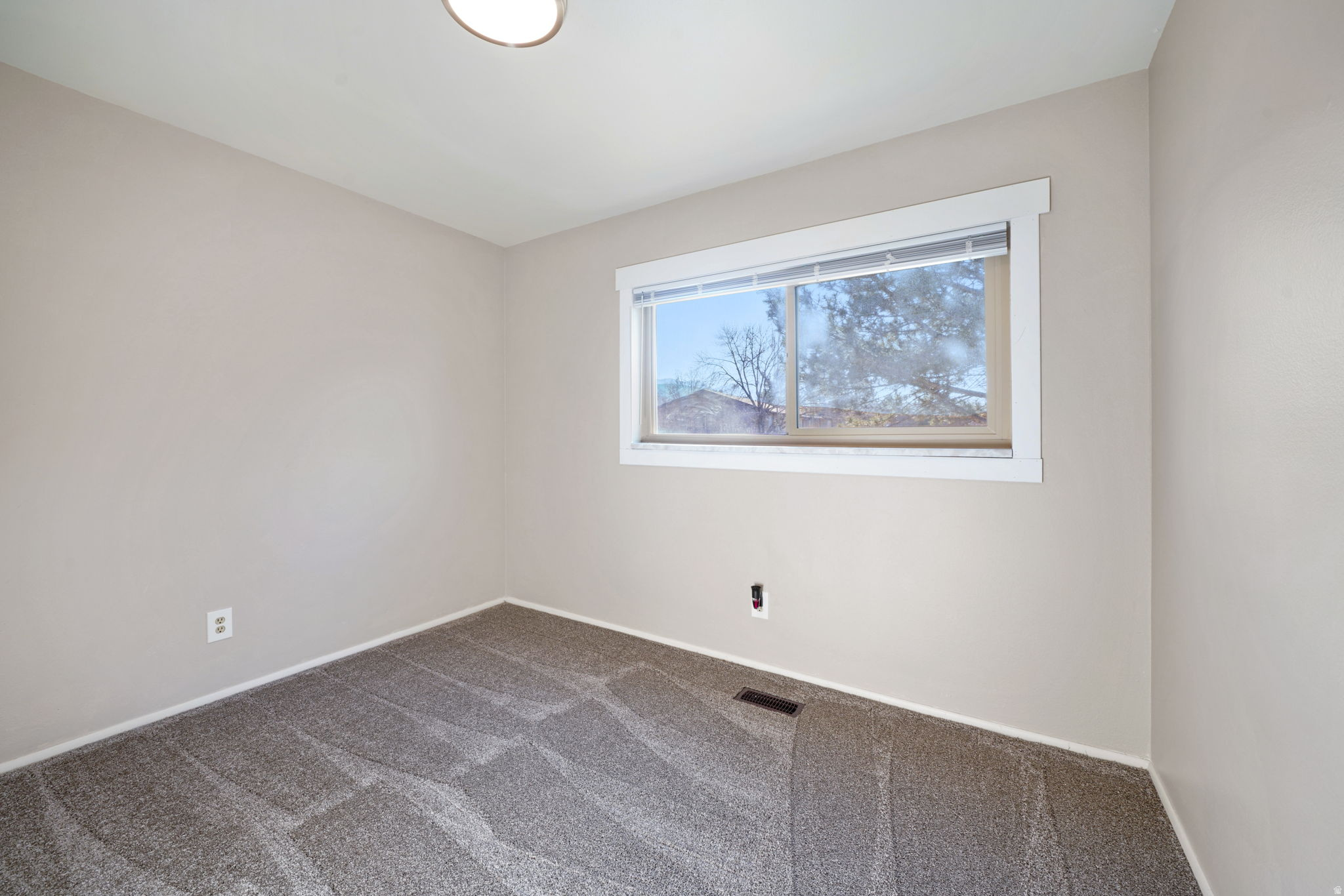 AMIRON - Residential