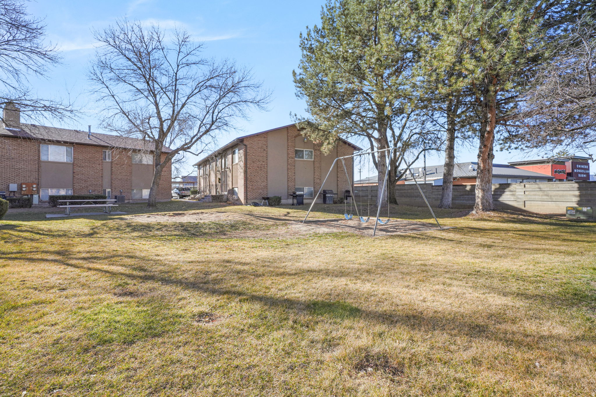 AMIRON - Residential