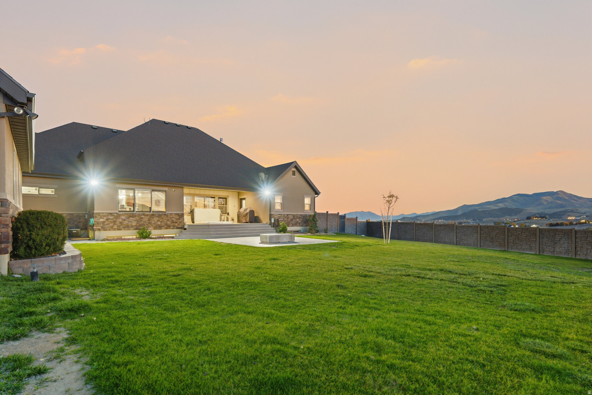 WESTVIEW HEIGHTS - Residential