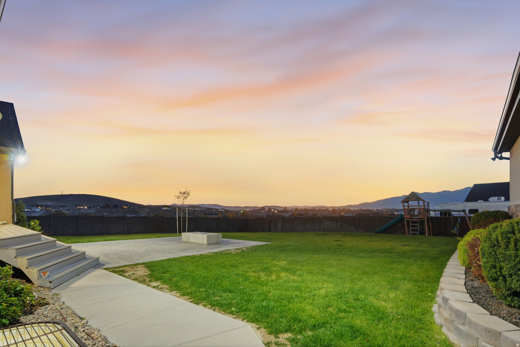 WESTVIEW HEIGHTS - Residential