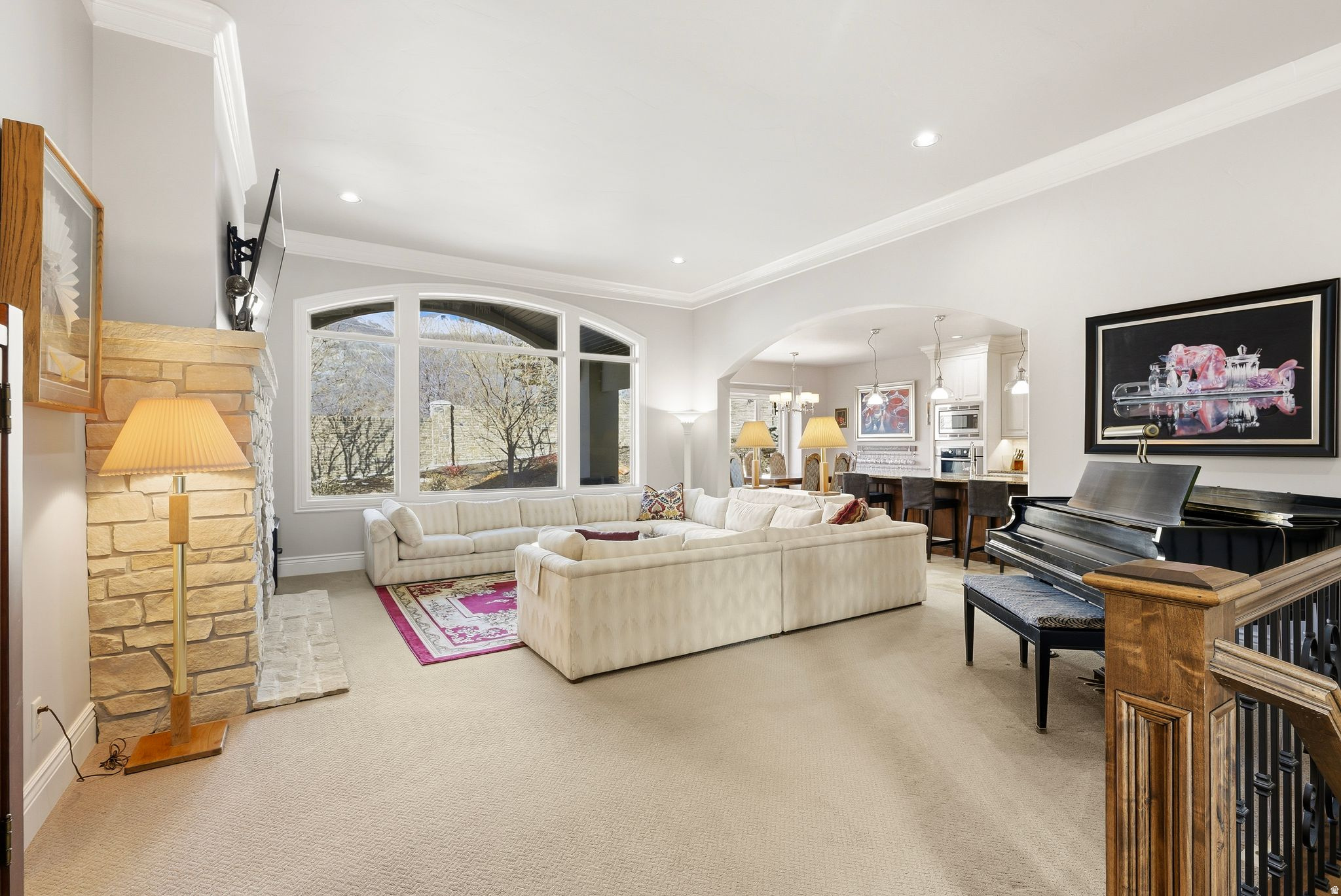 EAGLE CREST - Residential