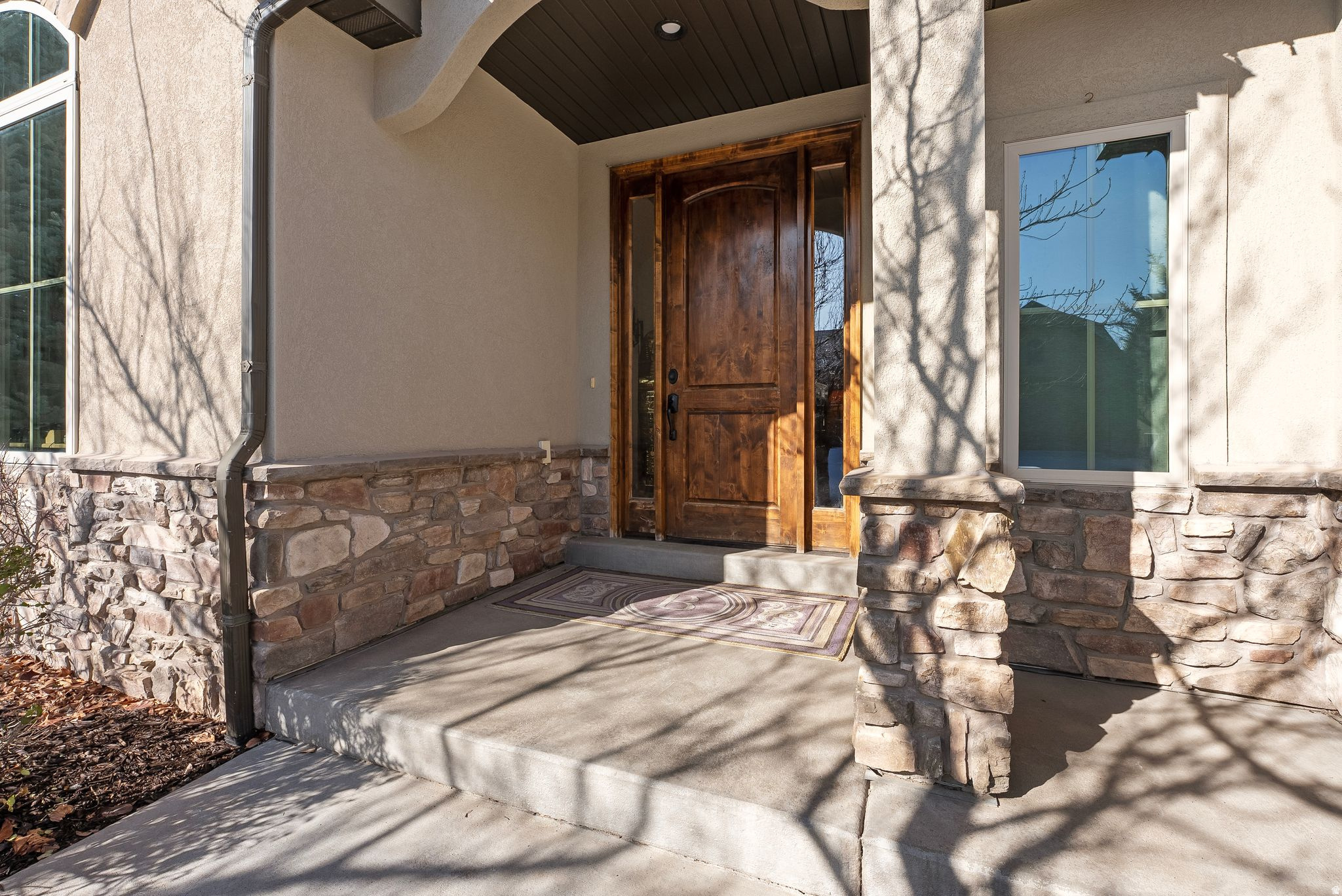 EAGLE CREST - Residential