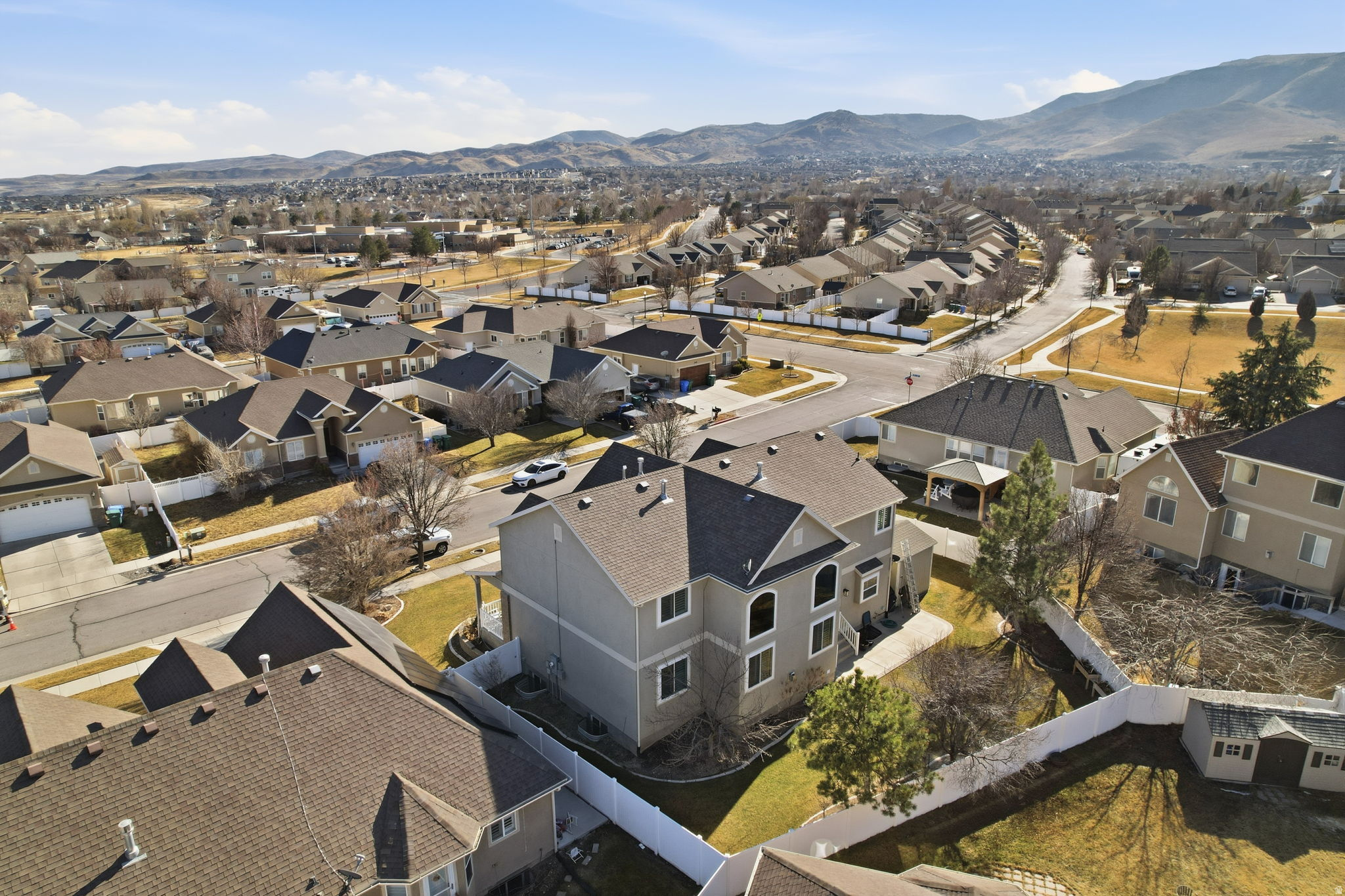 MEADOWS - Residential