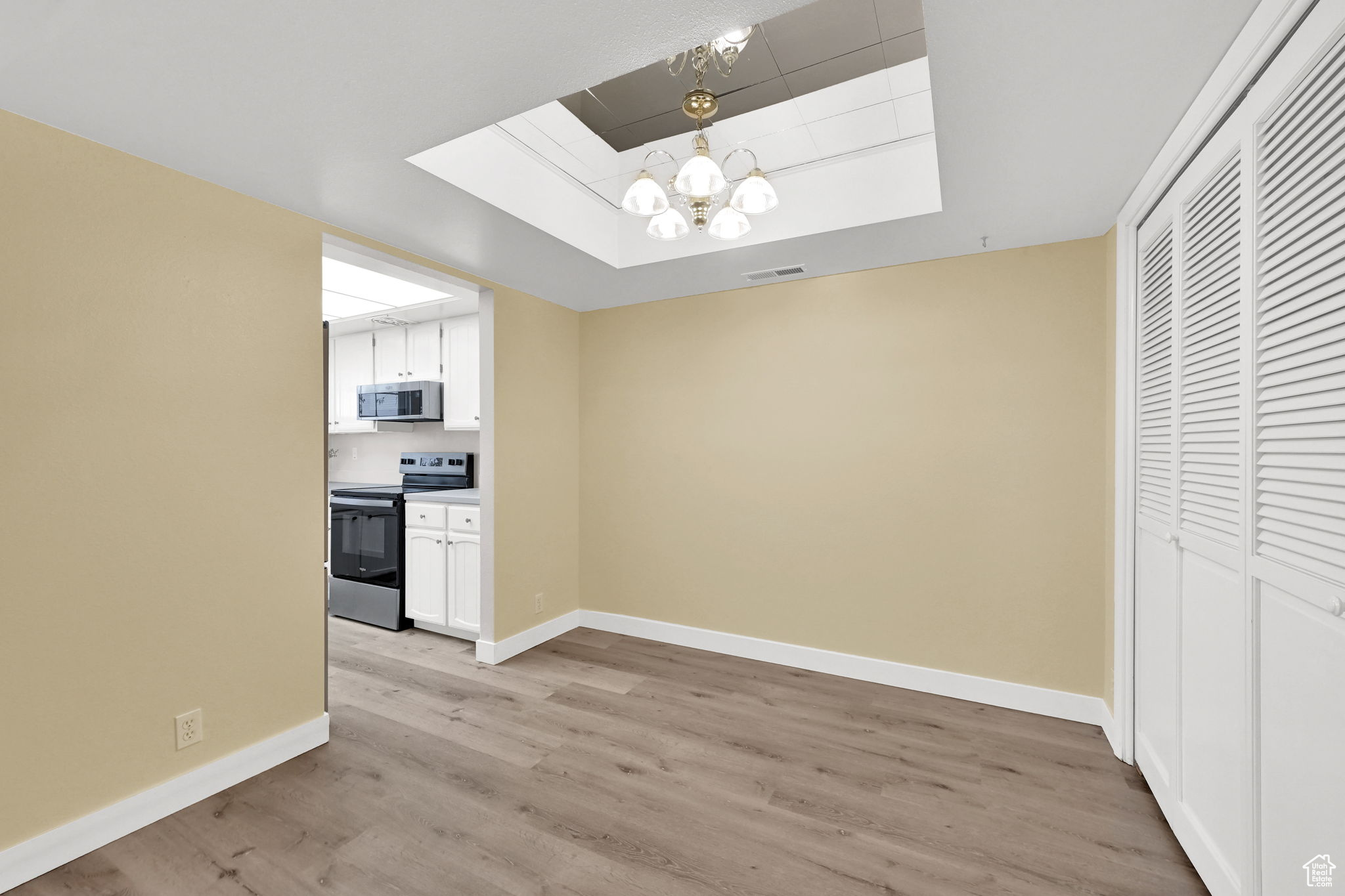 WAYLAND STATION AT OLD FARM - Residential