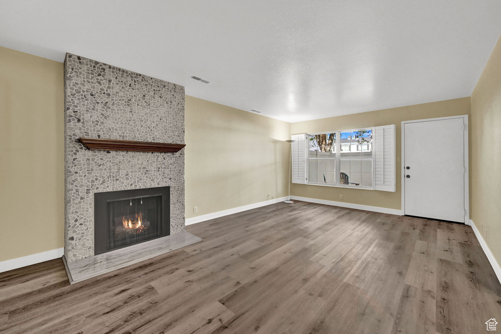 WAYLAND STATION AT OLD FARM - Residential