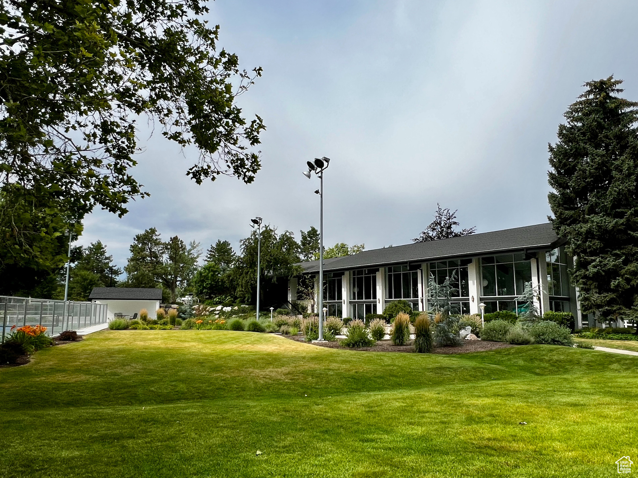 WAYLAND STATION AT OLD FARM - Residential