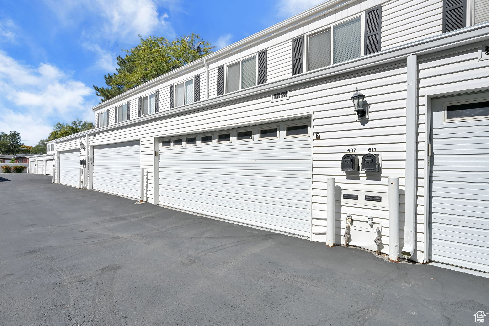 WAYLAND STATION AT OLD FARM - Residential