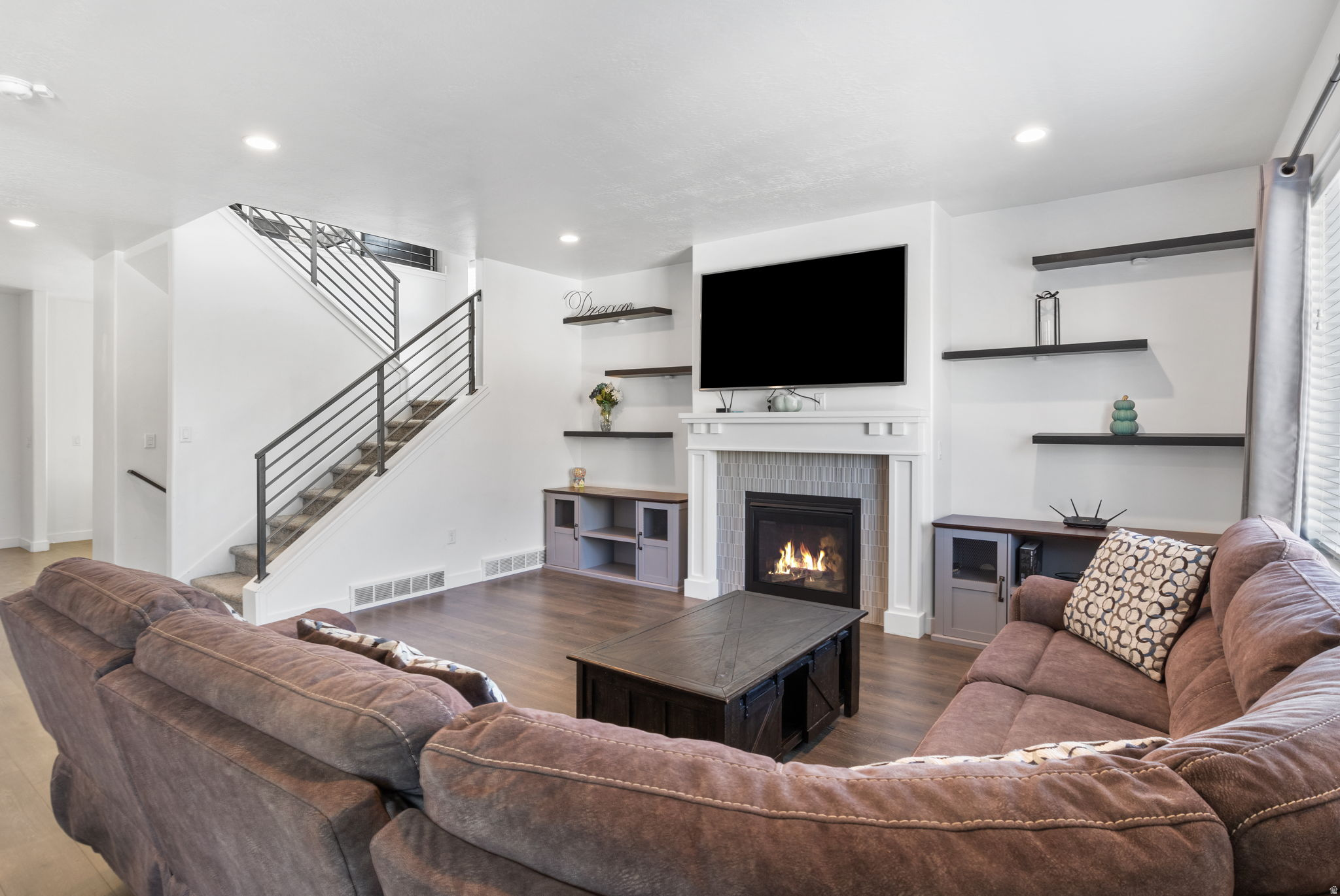 JUNIPER - Residential