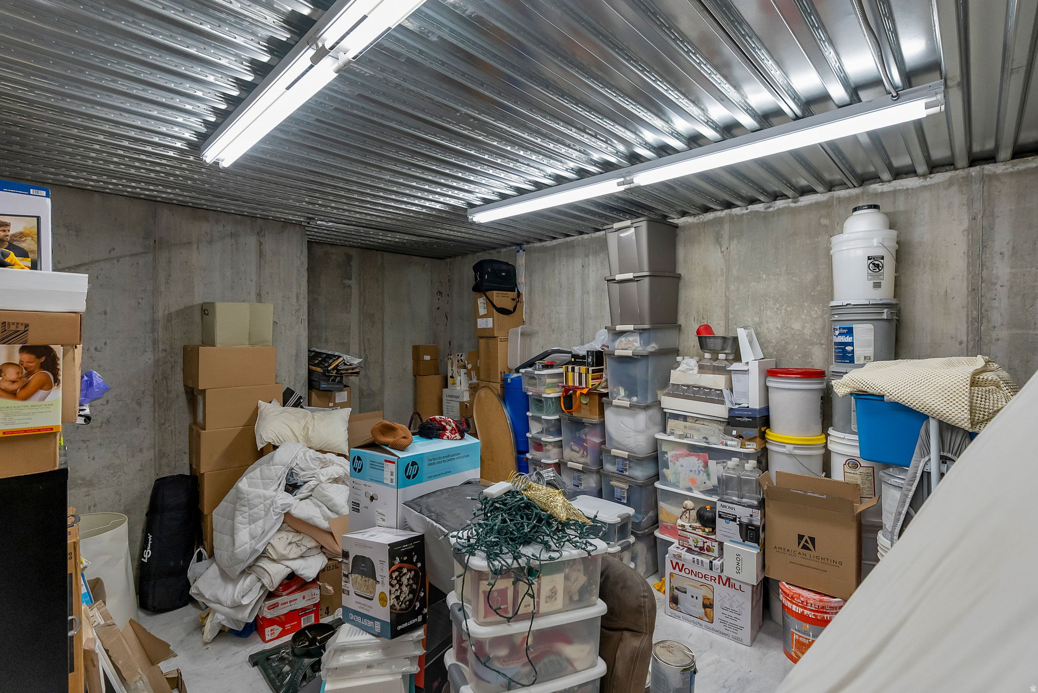 PARADISE COUNTRY EST - Residential