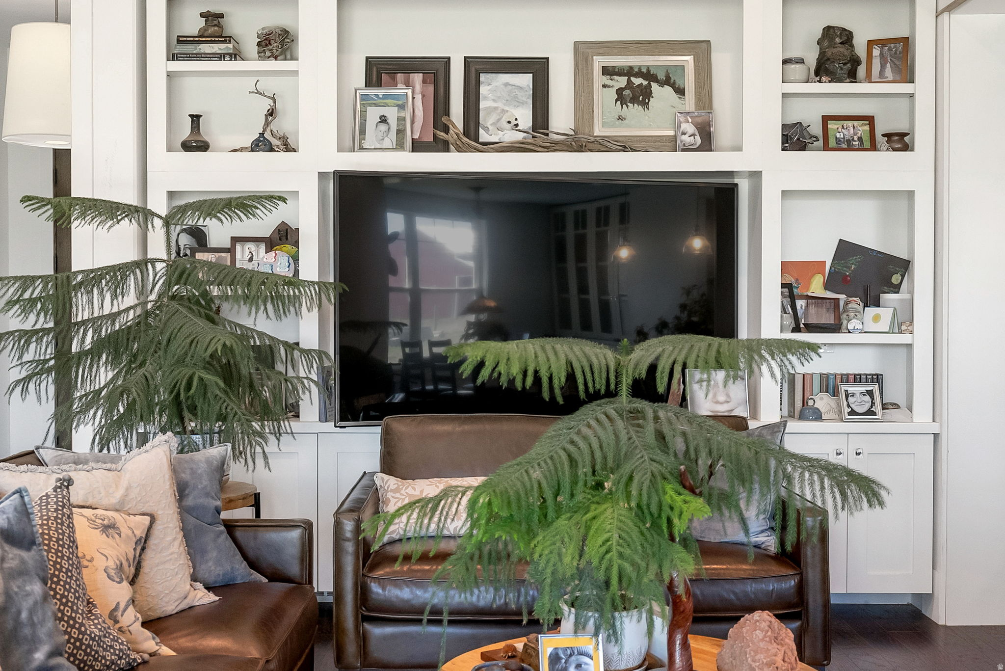 PARADISE COUNTRY EST - Residential