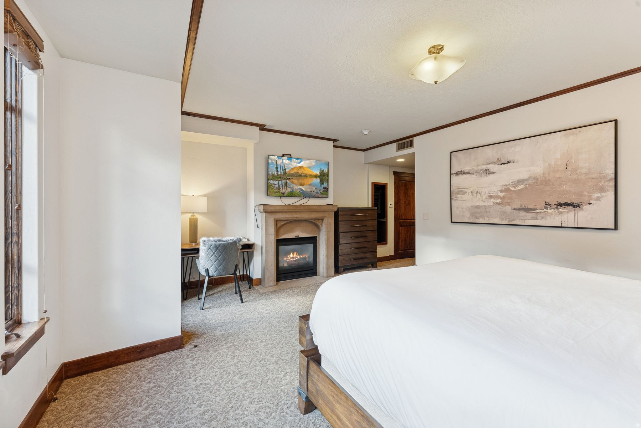 HYATT ESCALA - Residential