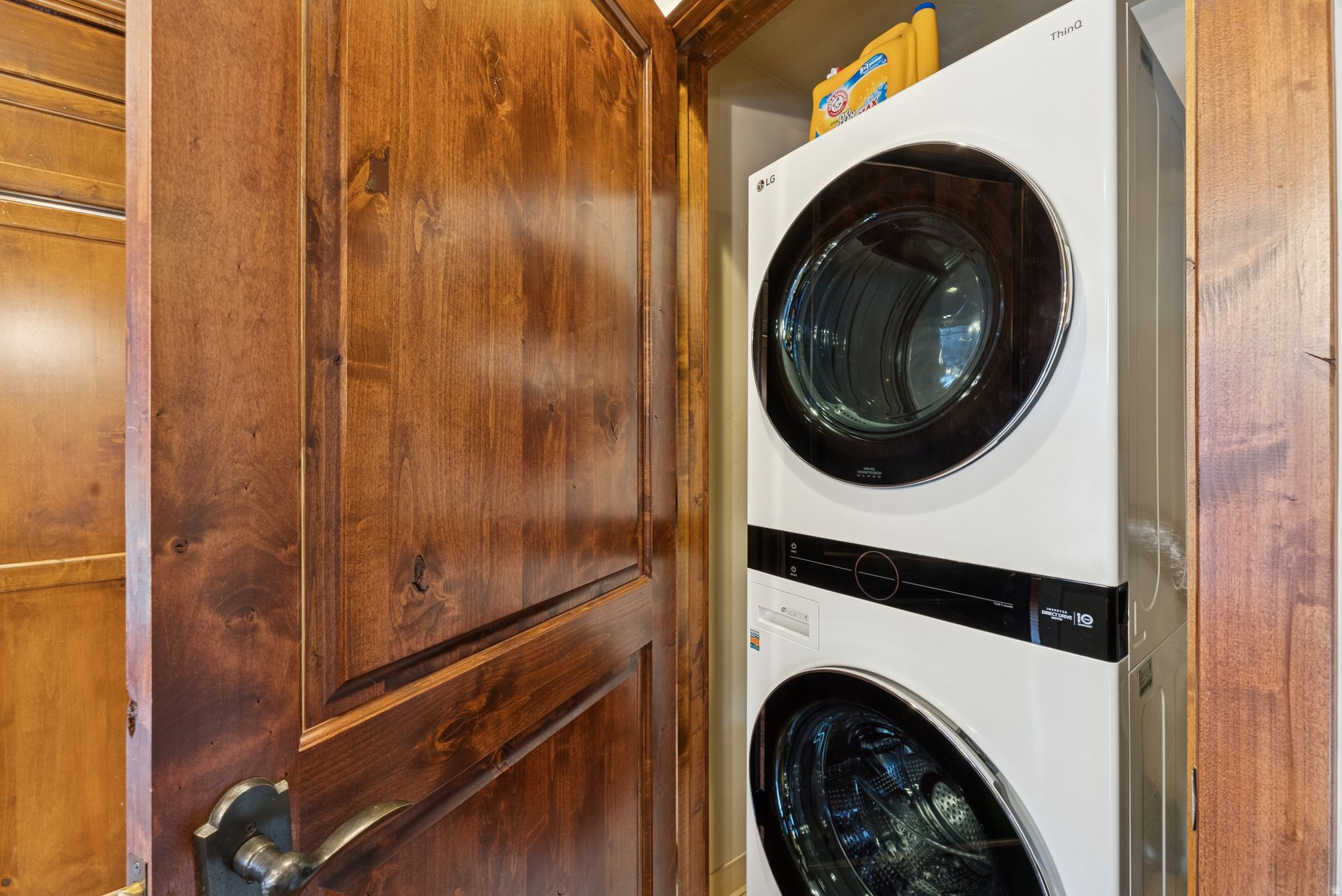 HYATT ESCALA - Residential