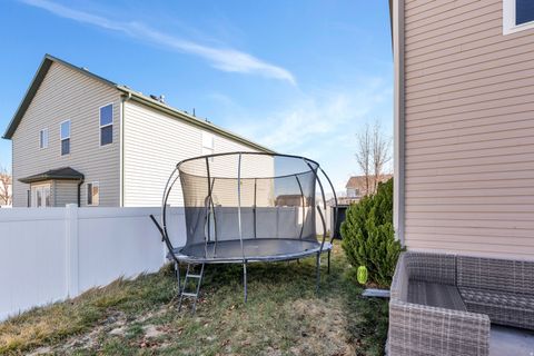 Tiny photo for 322 SPANISH FIELDS DR, Spanish Fork, UT 84660 (MLS # 2134579)