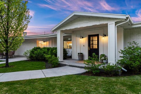 Tiny photo for 2424 E OAKCREST LN, Holladay, UT 84121 (MLS # 2180583)