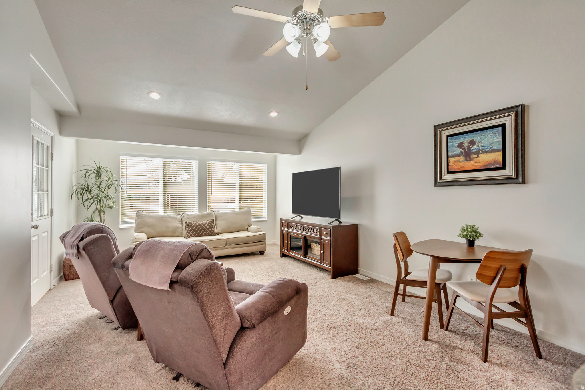 CALL MEADOWS - Residential