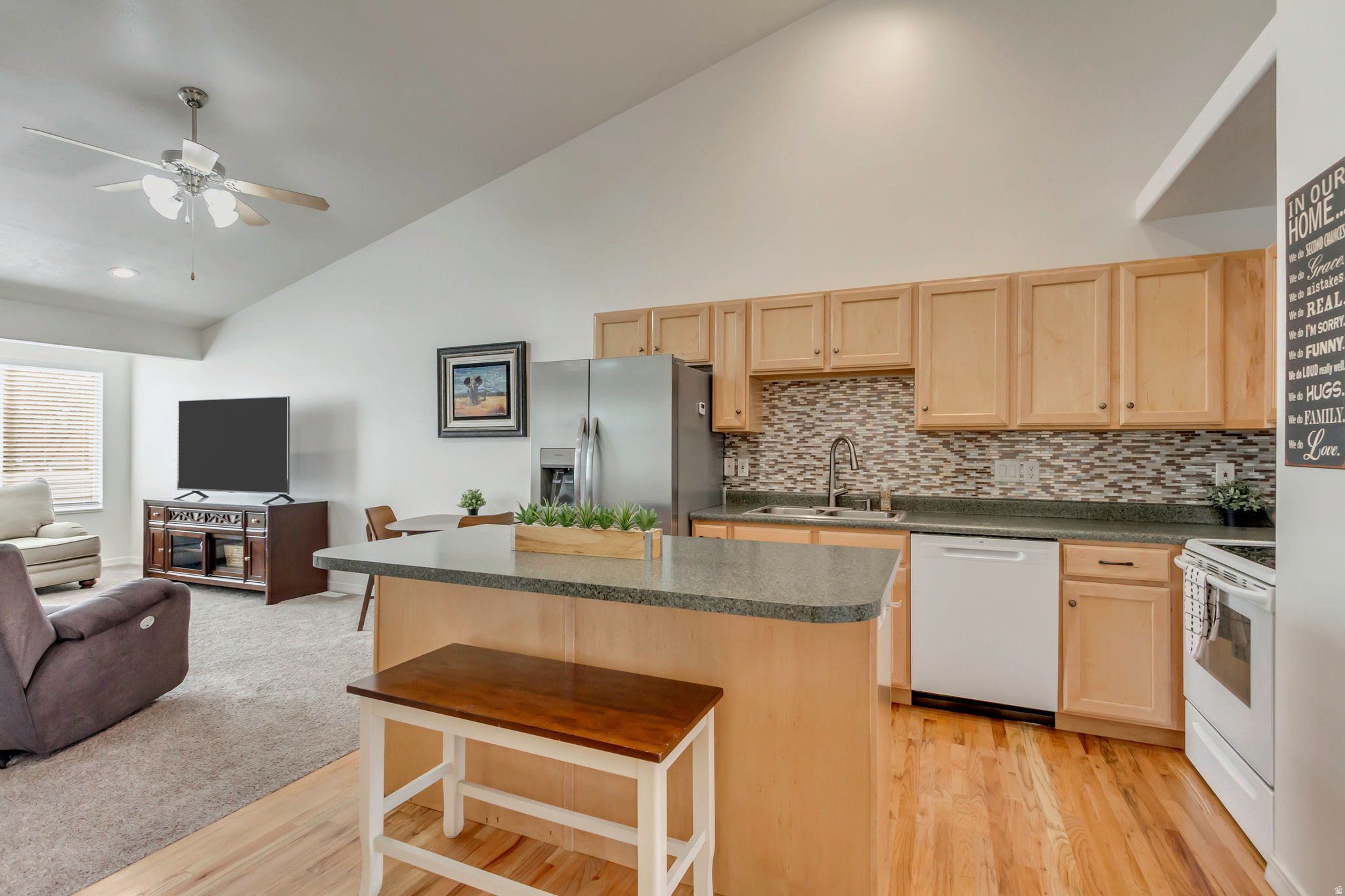 CALL MEADOWS - Residential