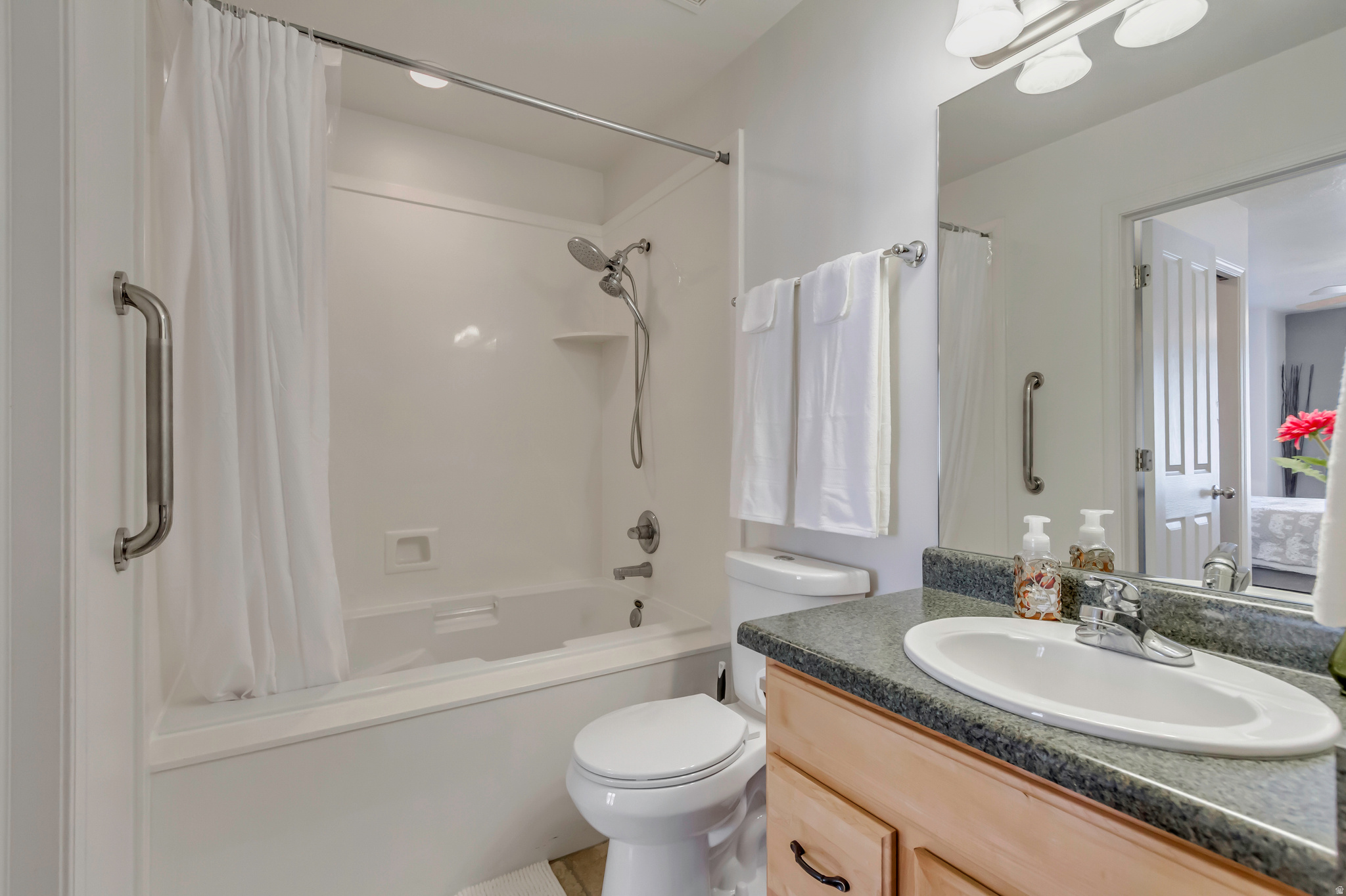 CALL MEADOWS - Residential