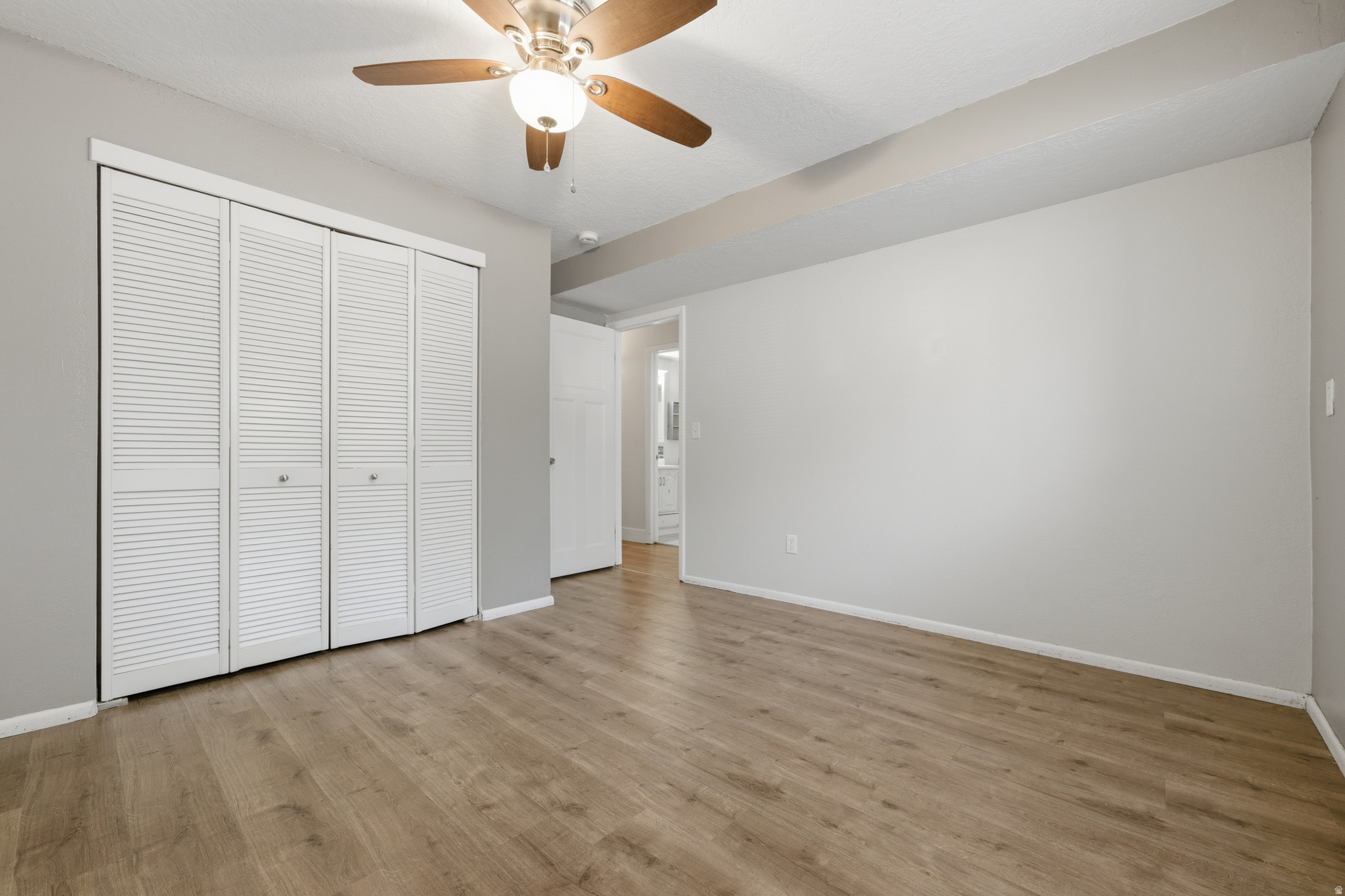 WOODLAND HEIGHTS CON - Residential