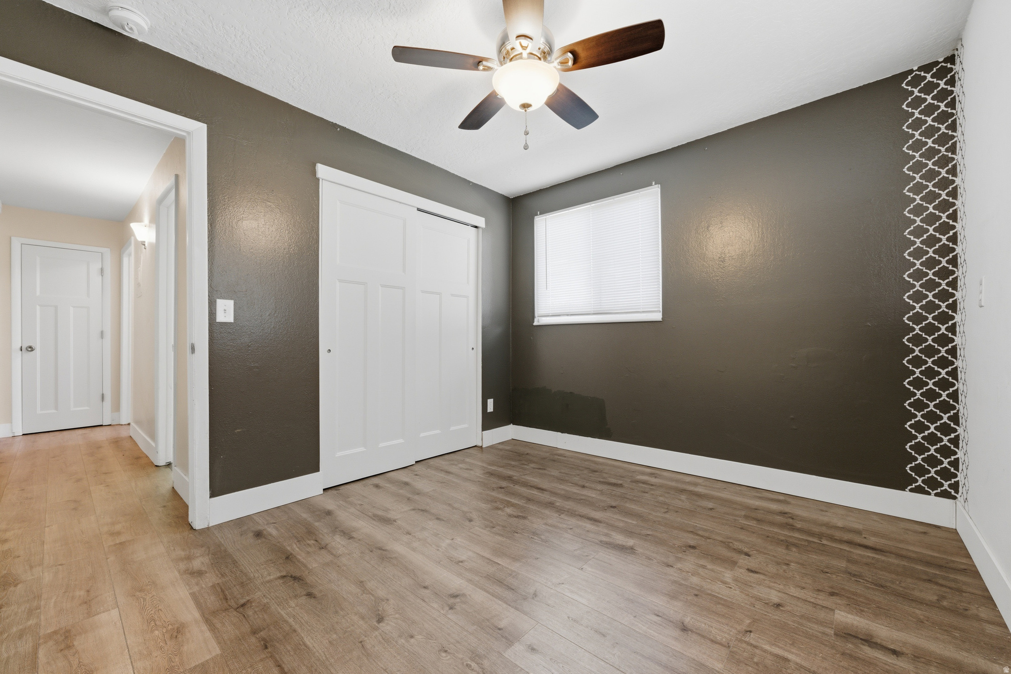 WOODLAND HEIGHTS CON - Residential
