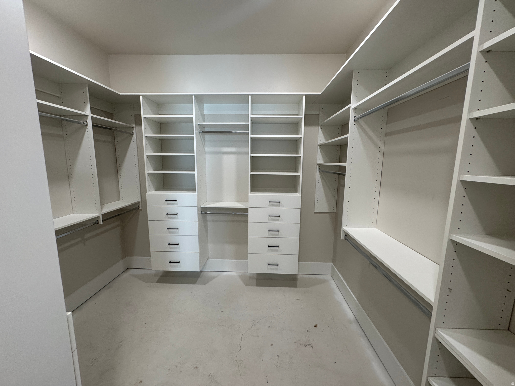 MOORLAND PARK - Residential