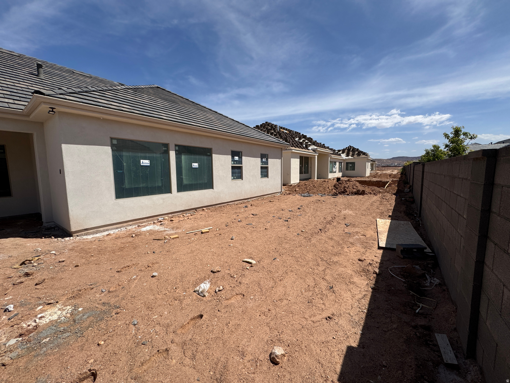 MOORLAND PARK - Residential