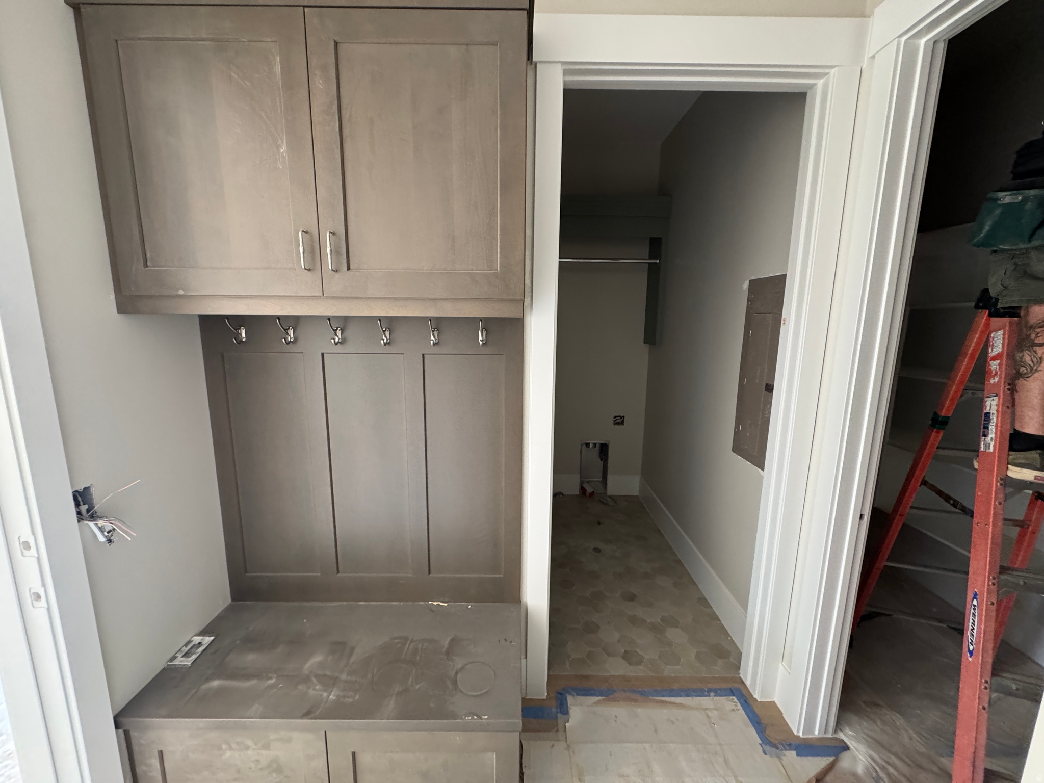 MOORLAND PARK - Residential