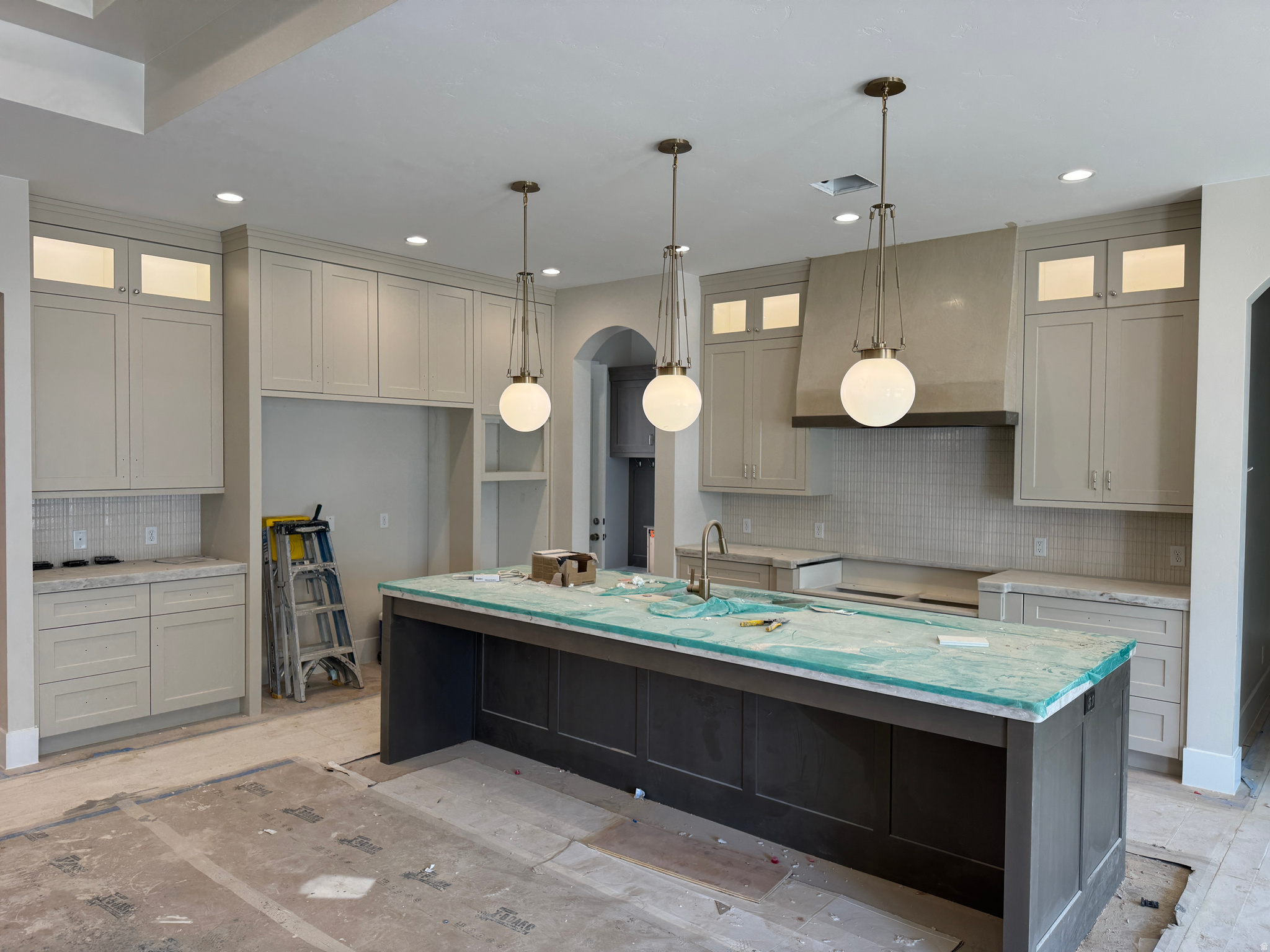 MOORLAND PARK - Residential